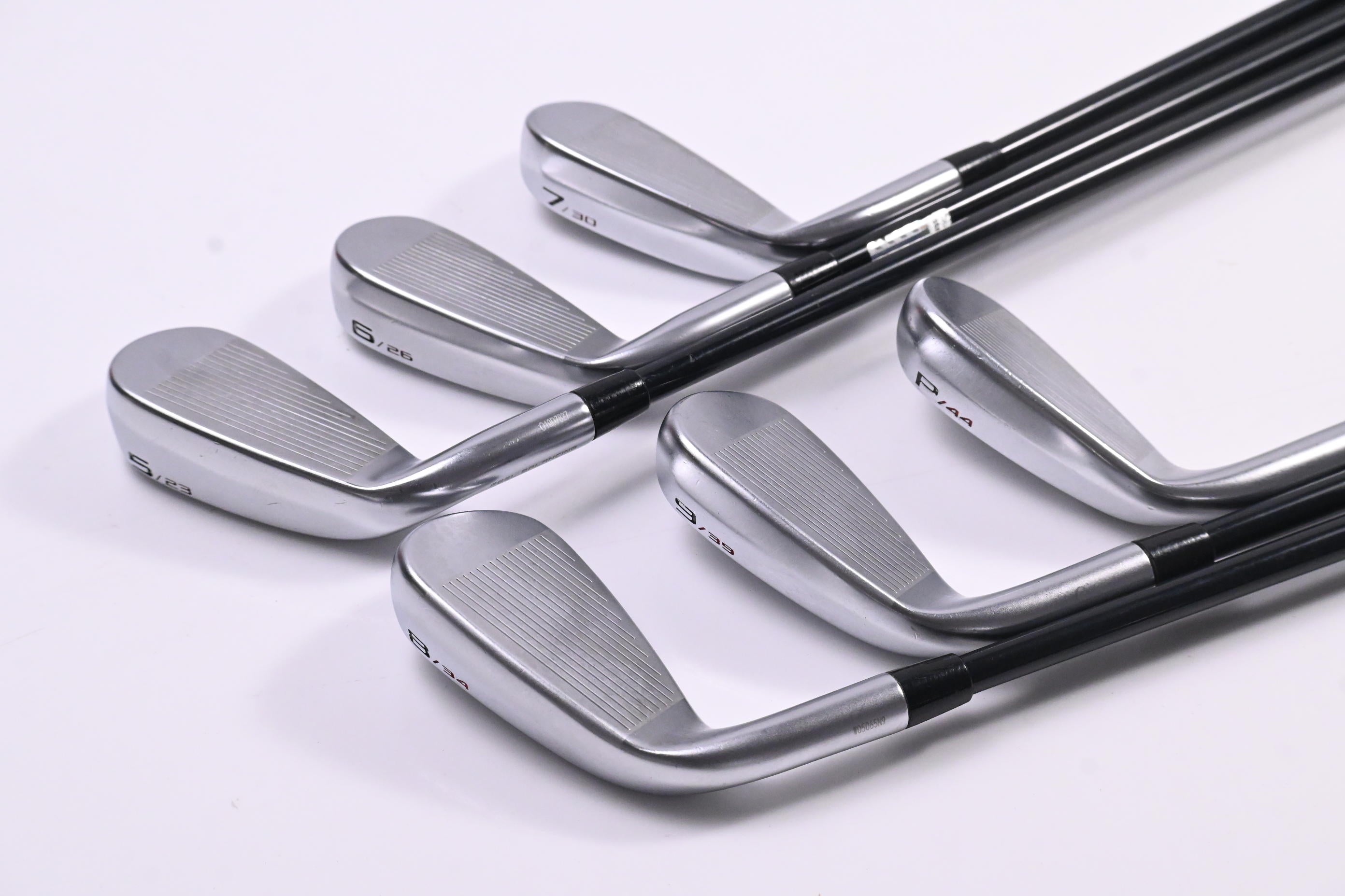 Cleveland Launcher UHX Irons / 5-PW / Regular Flex Miyazaki C.Kua 6 Shafts