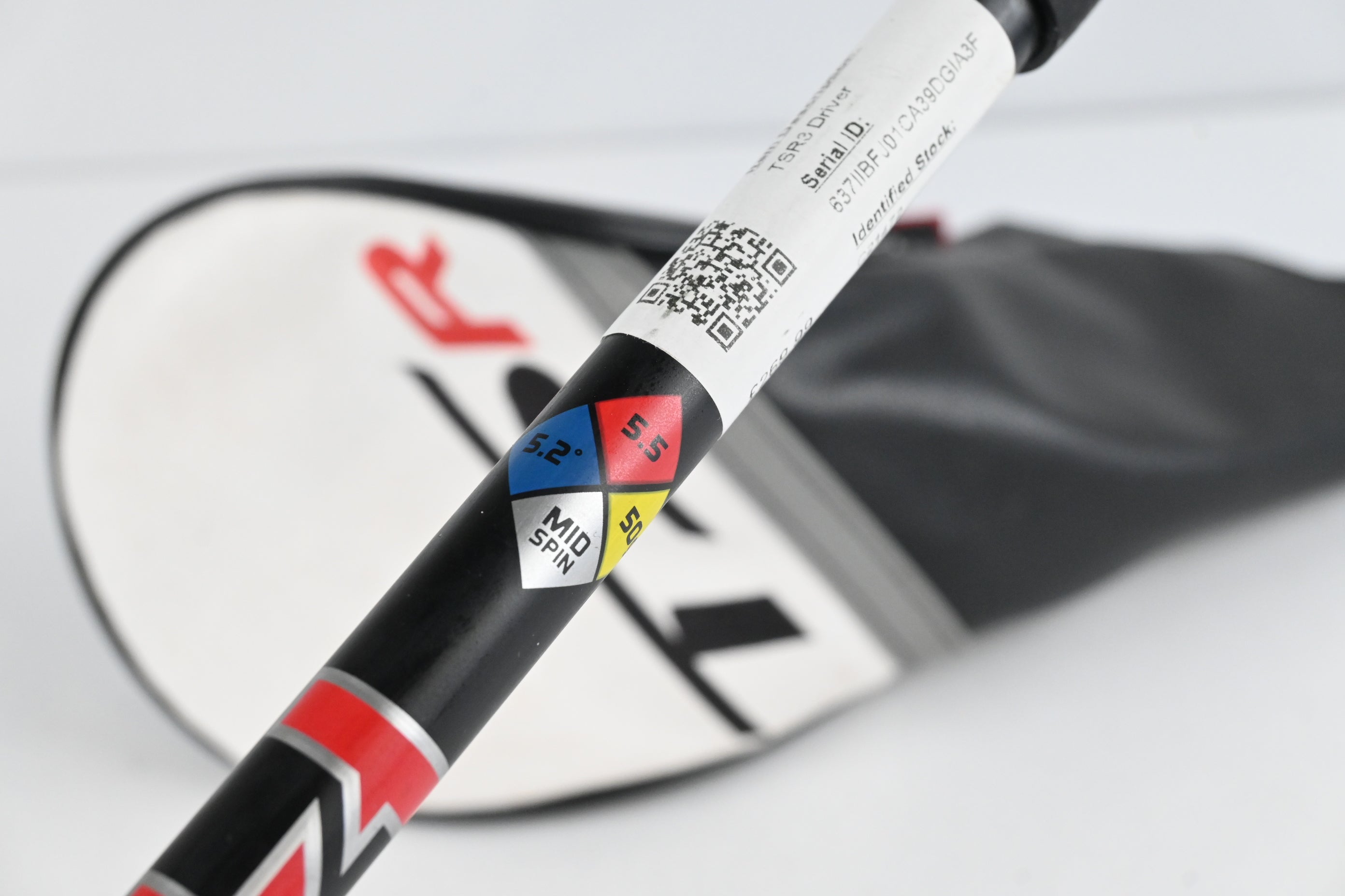Titleist TSR3 Driver / 9 Degree / Regular Flex Hzrdus CB Red 50 Shaft