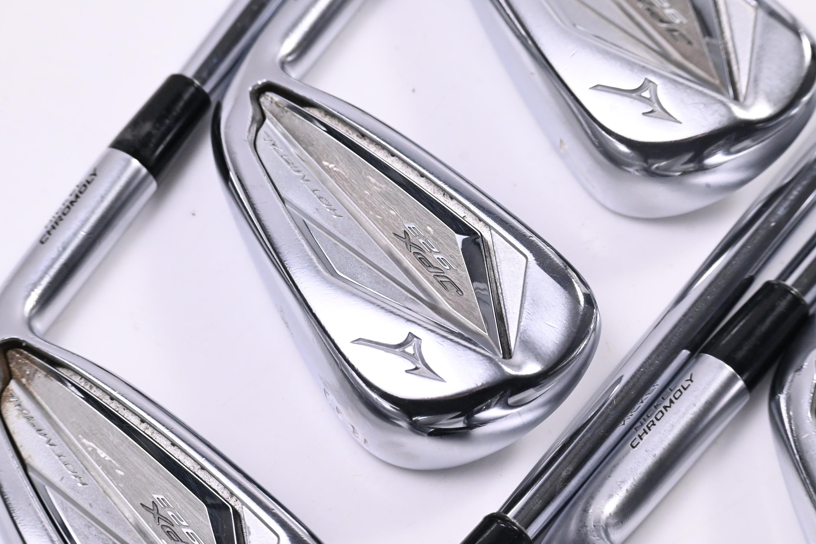 Mizuno JPX 923 Hot Metal Irons / 5-PW+GW / Stiff Flex Dynamic Gold 105 S300