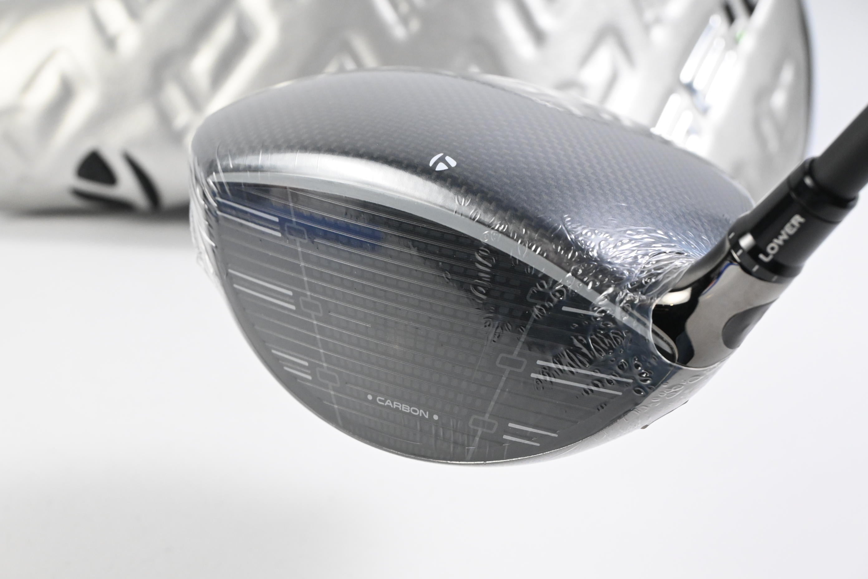 Taylormade Qi35 Driver / 10.5 Degree / Regular Flex Fujikura Ventus Blue 5 Shaft