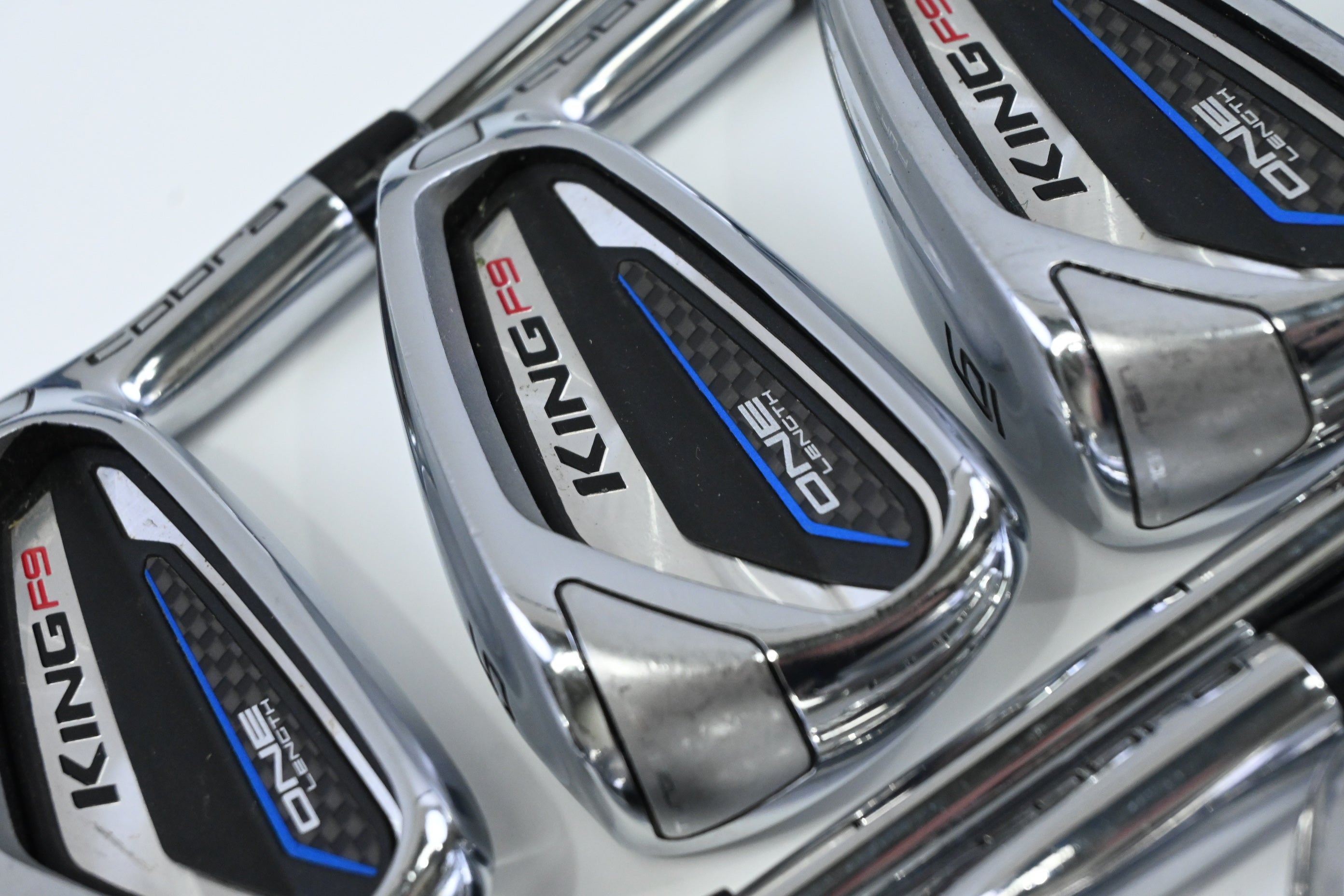 Cobra King F9 Irons / 4-PW+GW+SW / Regular Flex Cobra Shafts