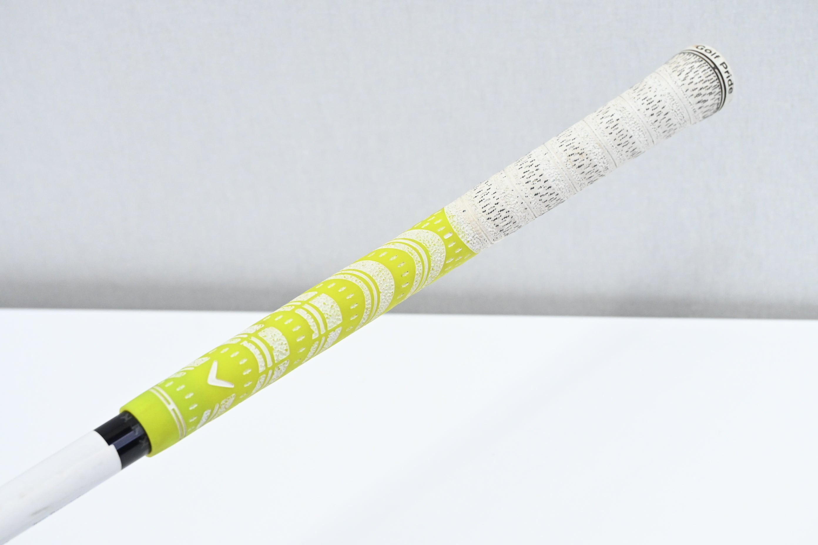 Accra FX Series 140 Driver Shaft / Regular Flex / PXG