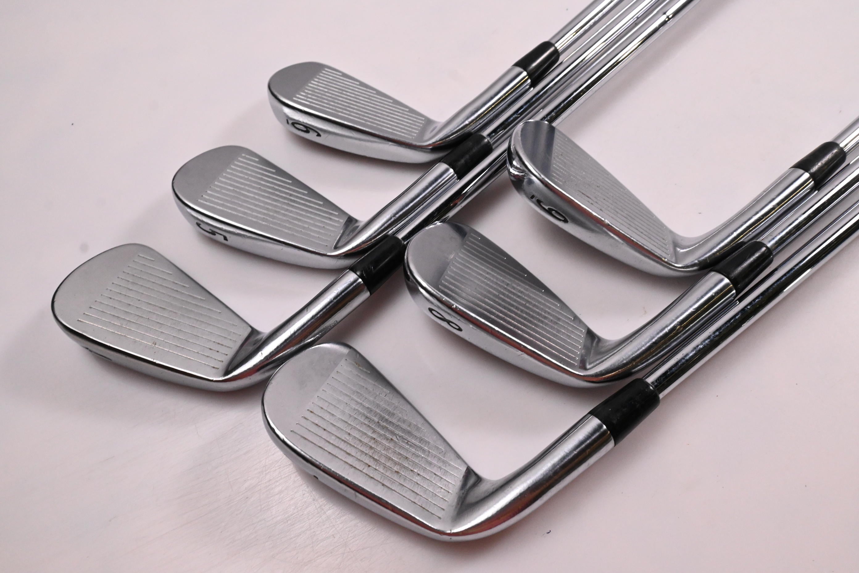 Titleist 716 AP2 Irons / 4-9i / X-Flex Dynamic Gold X100 Shafts