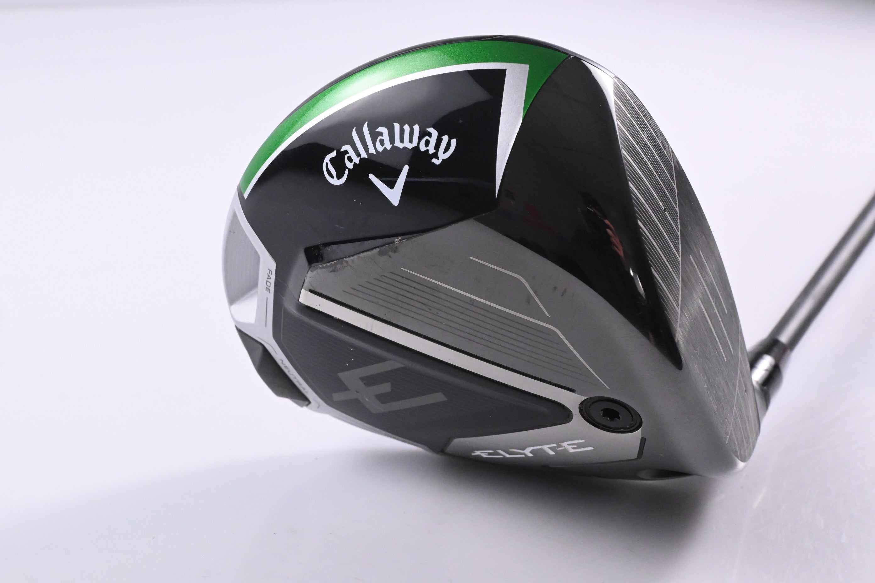 Callaway Elyte Driver / 9 Degree / Regular Flex Vanquish 4 Shaft