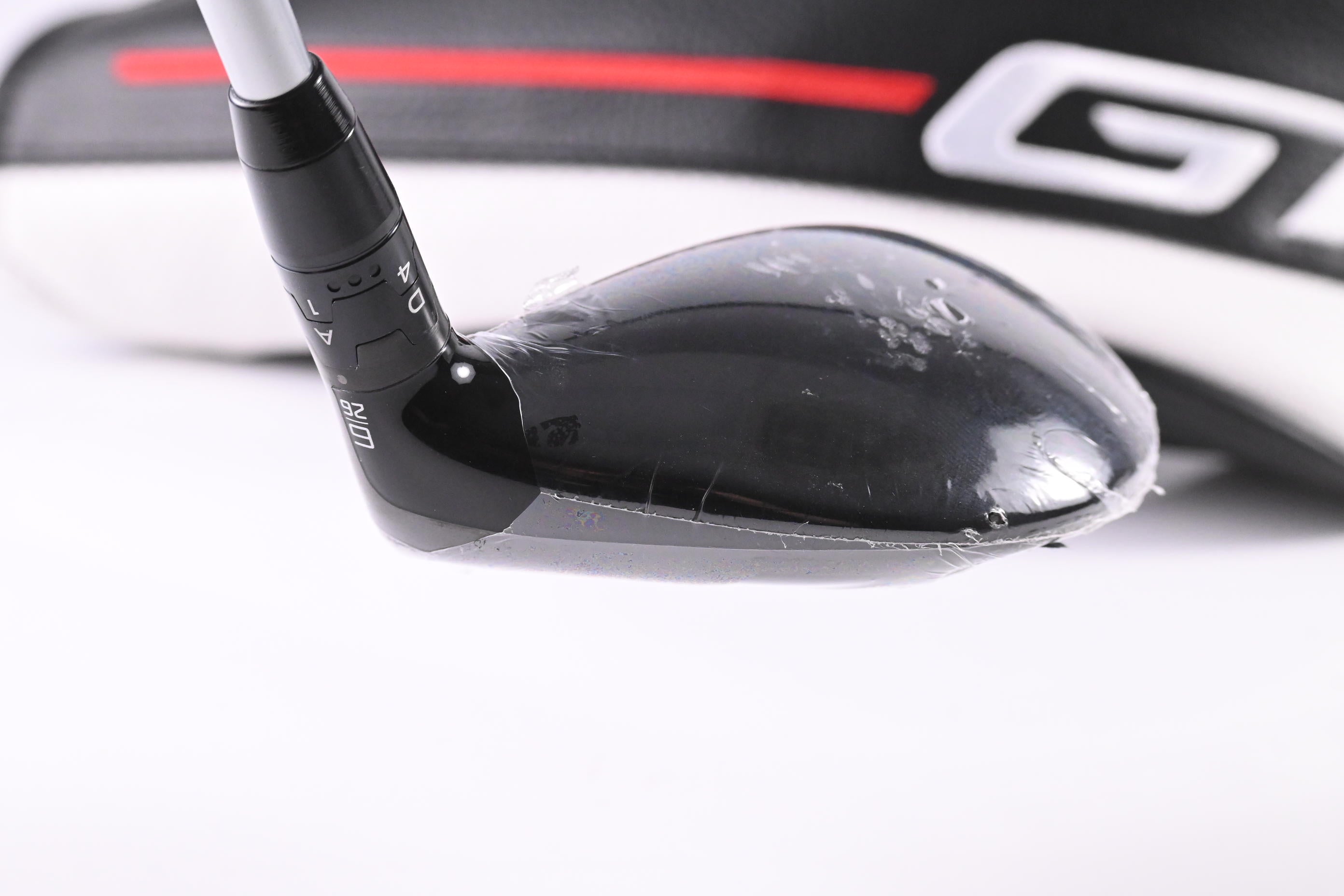 Titleist GT1 #6 Hybrid / 26 Degree / Regular Flex Air Speeder 50 Shaft