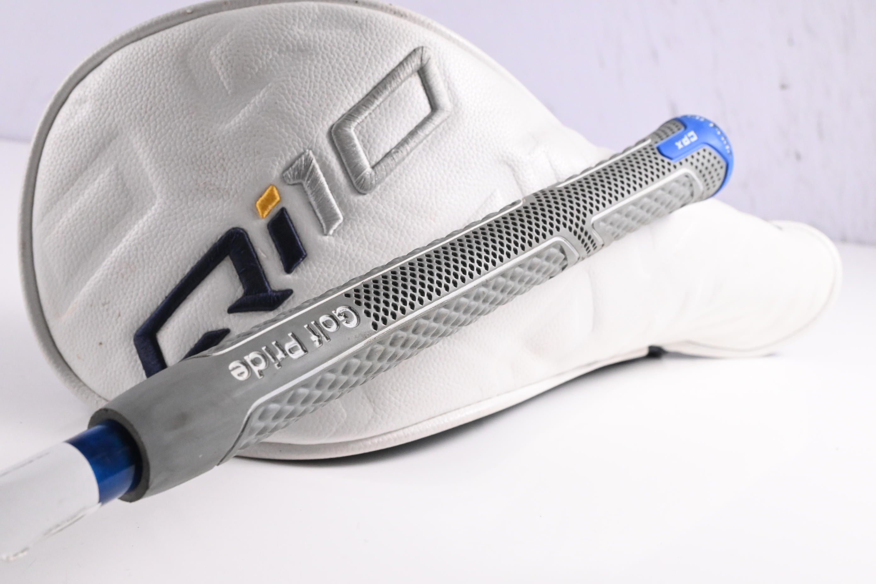 Left Hand Taylormade Qi10 LS Driver / 10.5 Degree / Senior Flex Riptide CB 40