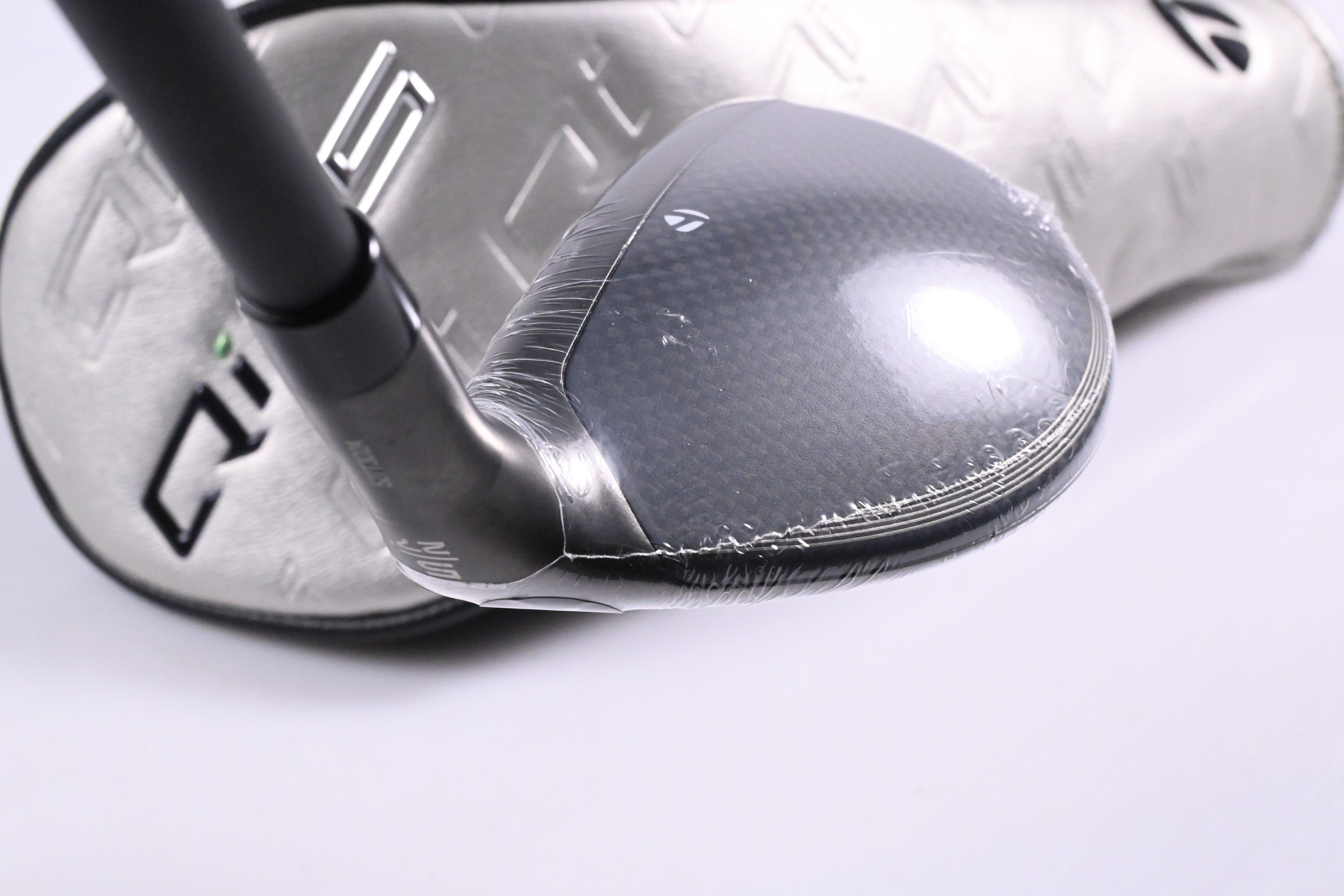 Taylormade Qi35 Max Lite #5 Hybrid / 27 Degree / Senior Flex Vanquish Blue 5