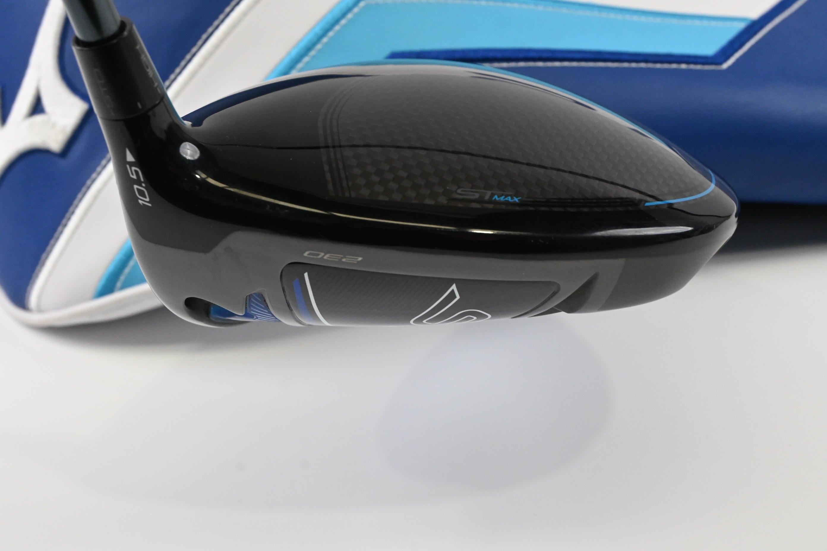 Mizuno ST-Max 230 Driver / 10.5 Degree / Regular Flex UST Lin-Q M40X Red 5 Shaft