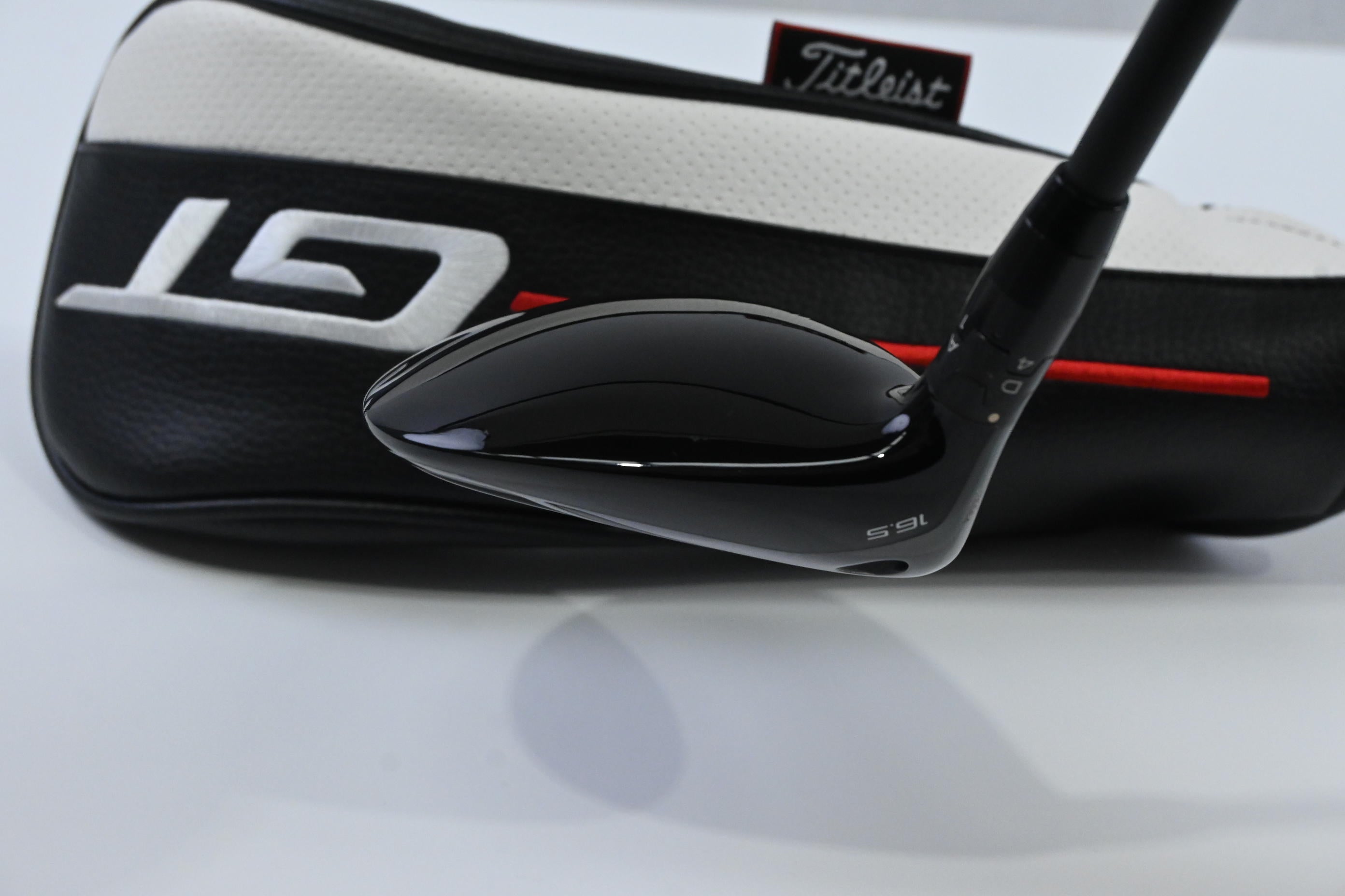 Left Hand Titleist GT2 #3 Wood / 16.5 Degree / Stiff Flex HZRDUS Gen5 Black 70