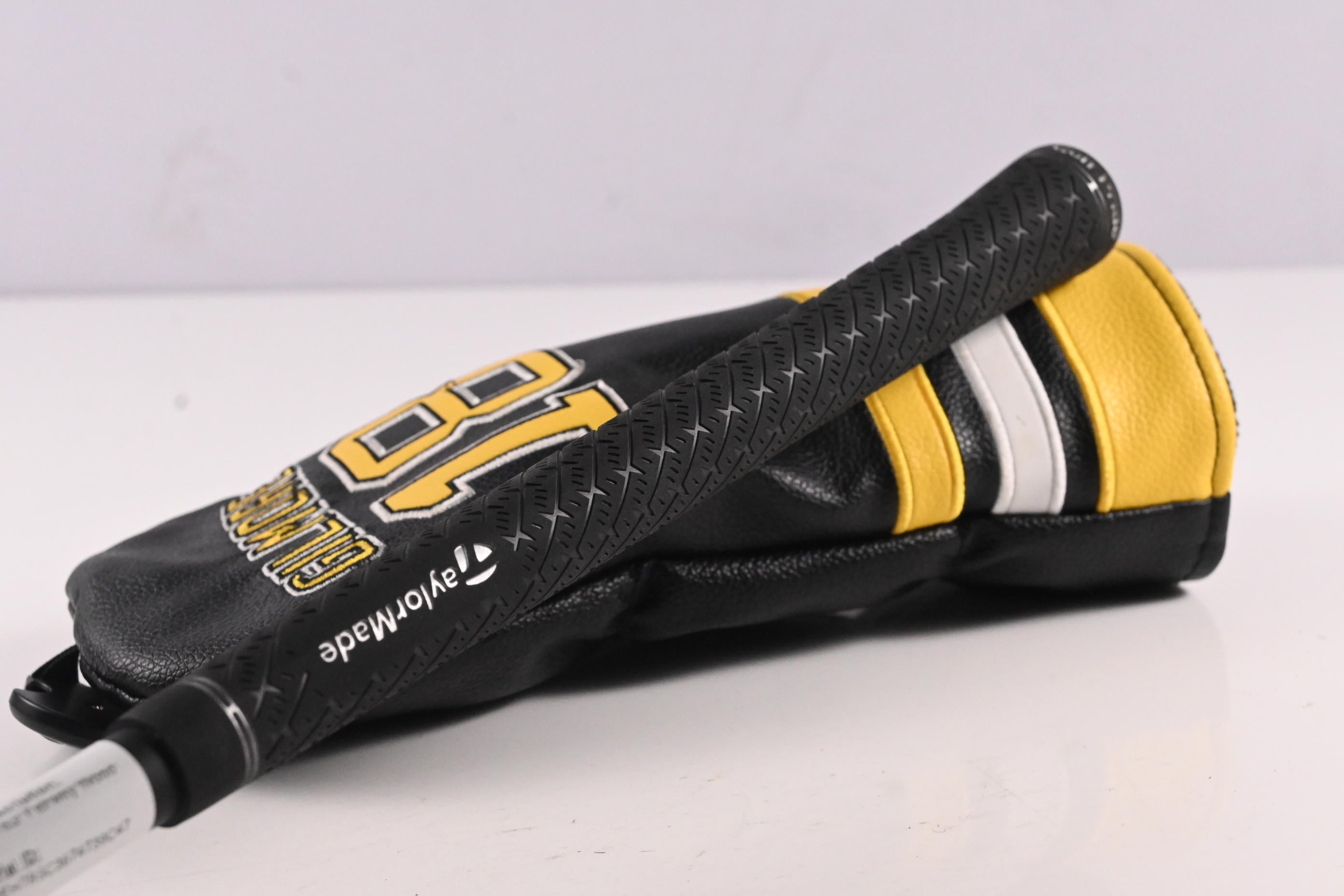 Taylormade Qi4D Tour #5 Wood / 18 Degree / Regular Flex Reax 55 Shaft