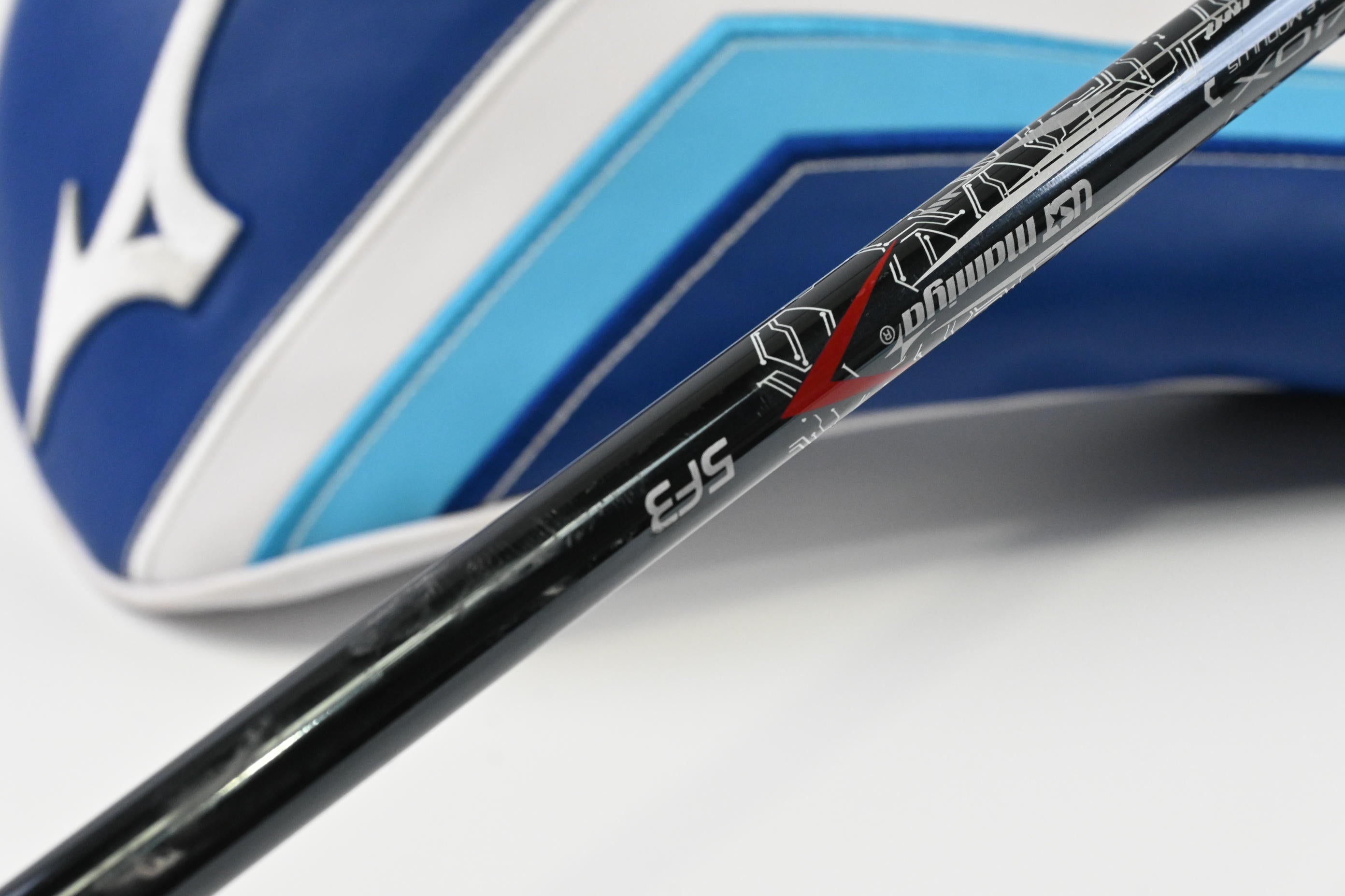 Mizuno ST-Max 230 Driver / 10.5 Degree / Regular Flex UST Lin-Q M40X Red 5 Shaft