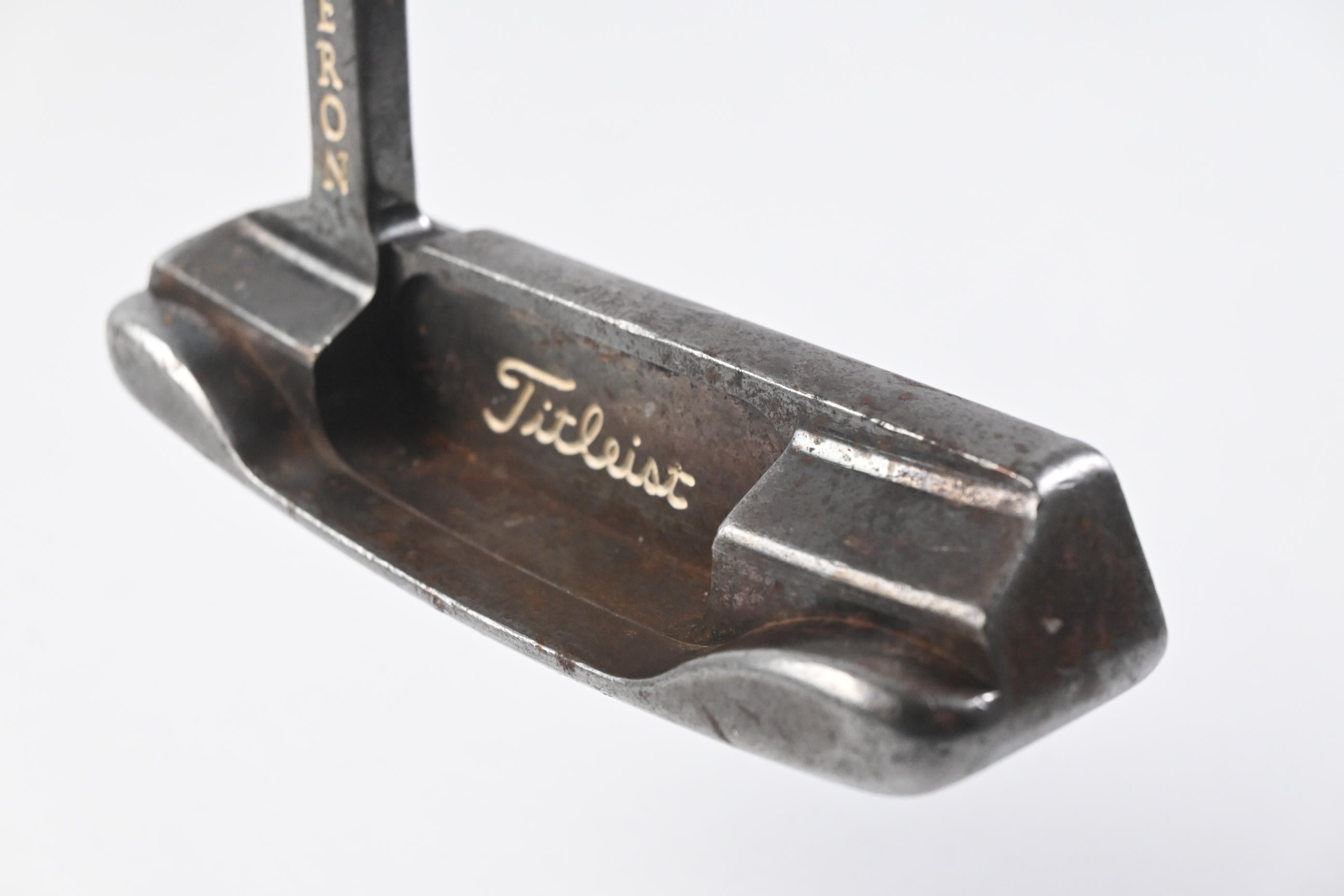 Scotty Cameron Newport Oil Can Classics Putter / 35 Inch
