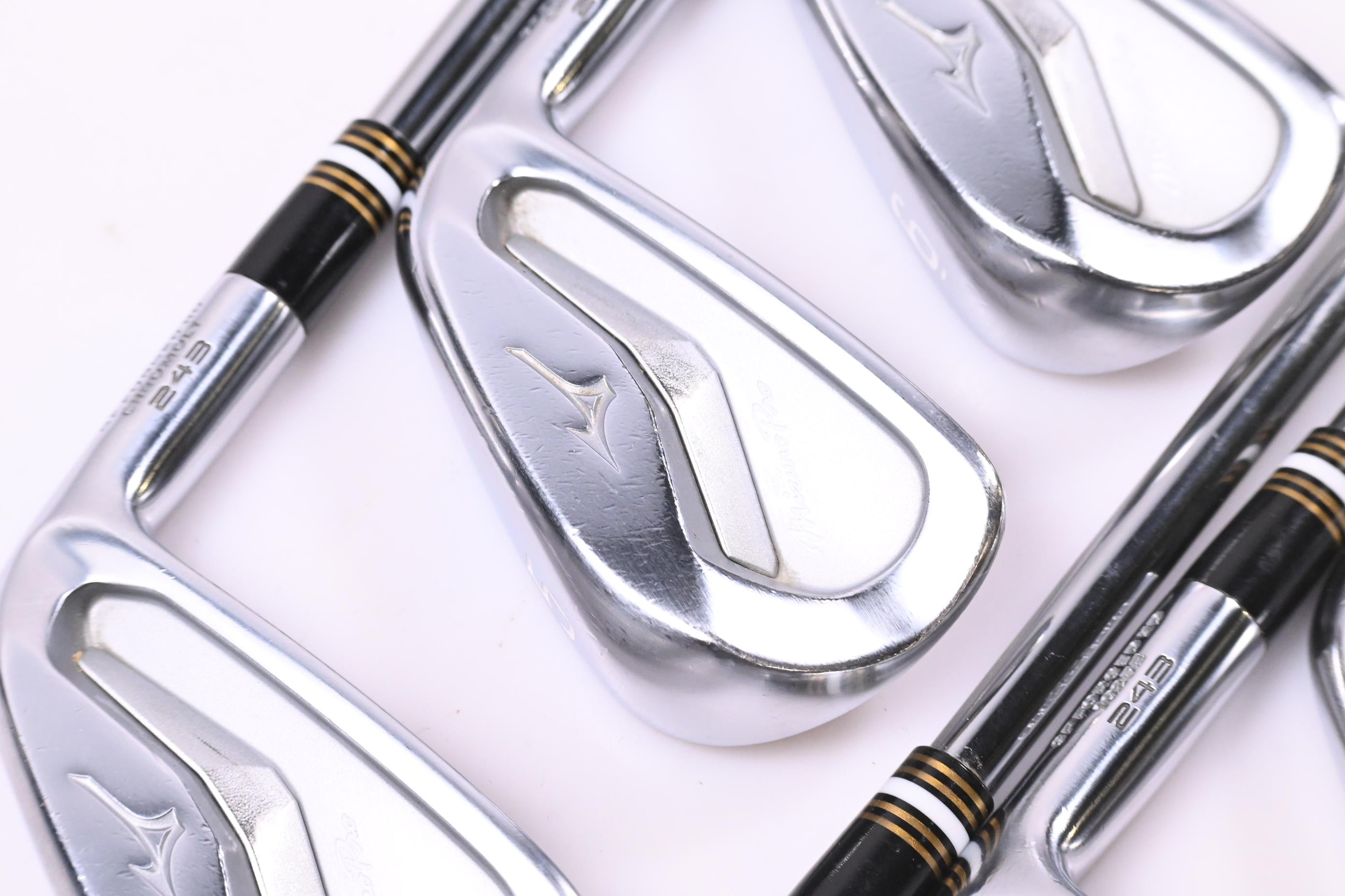 Mizuno Pro 243 Irons / 4-PW / X-Flex Accra TZ 115 cw Shafts