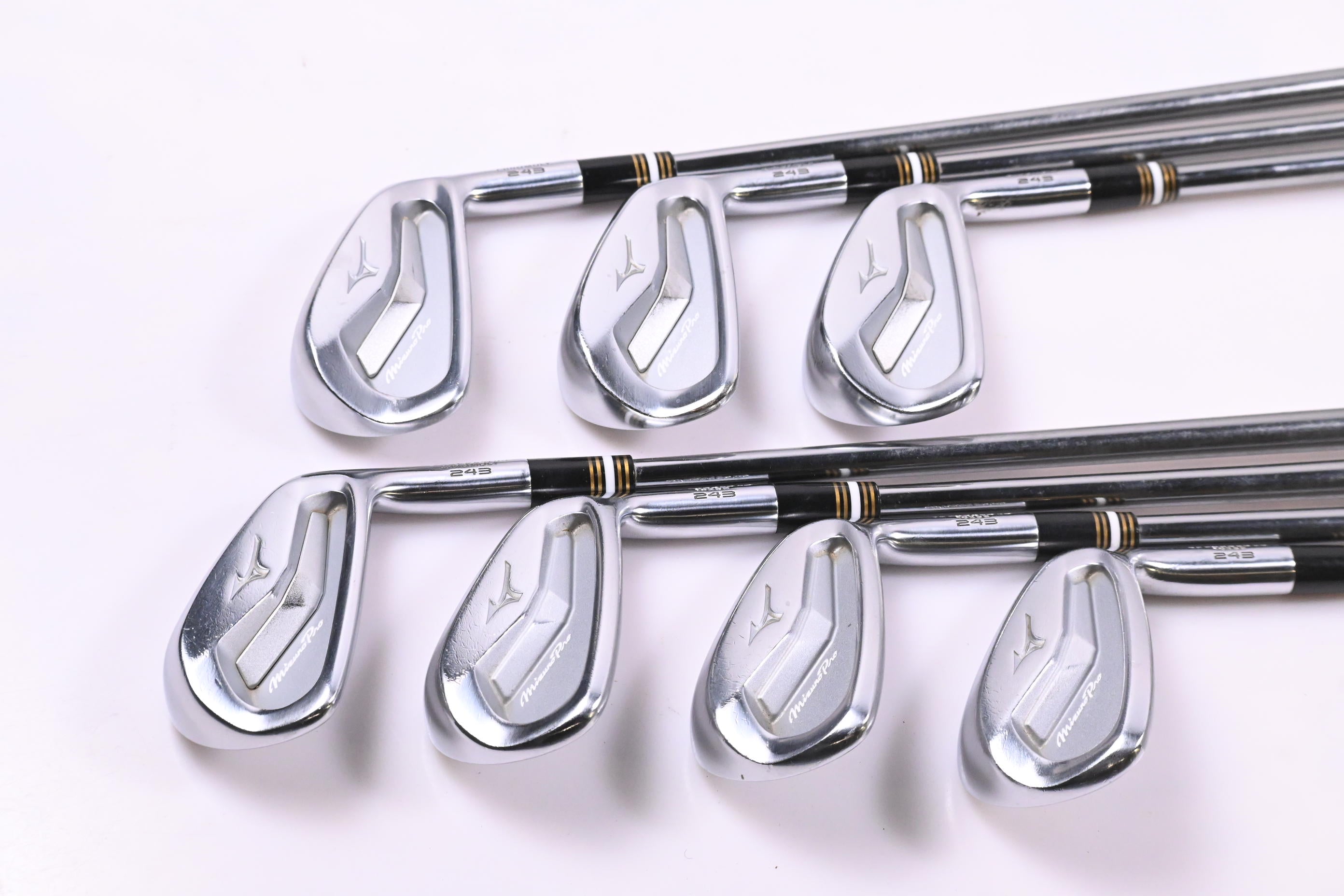 Mizuno Pro 243 Irons / 4-PW / X-Flex Accra TZ 115 cw Shafts