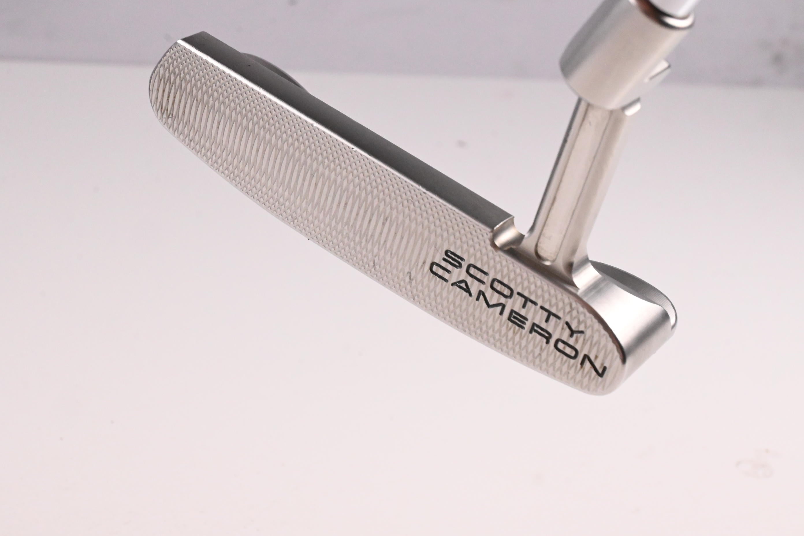 Scotty Cameron Super Select Newport Putter / 34 Inch