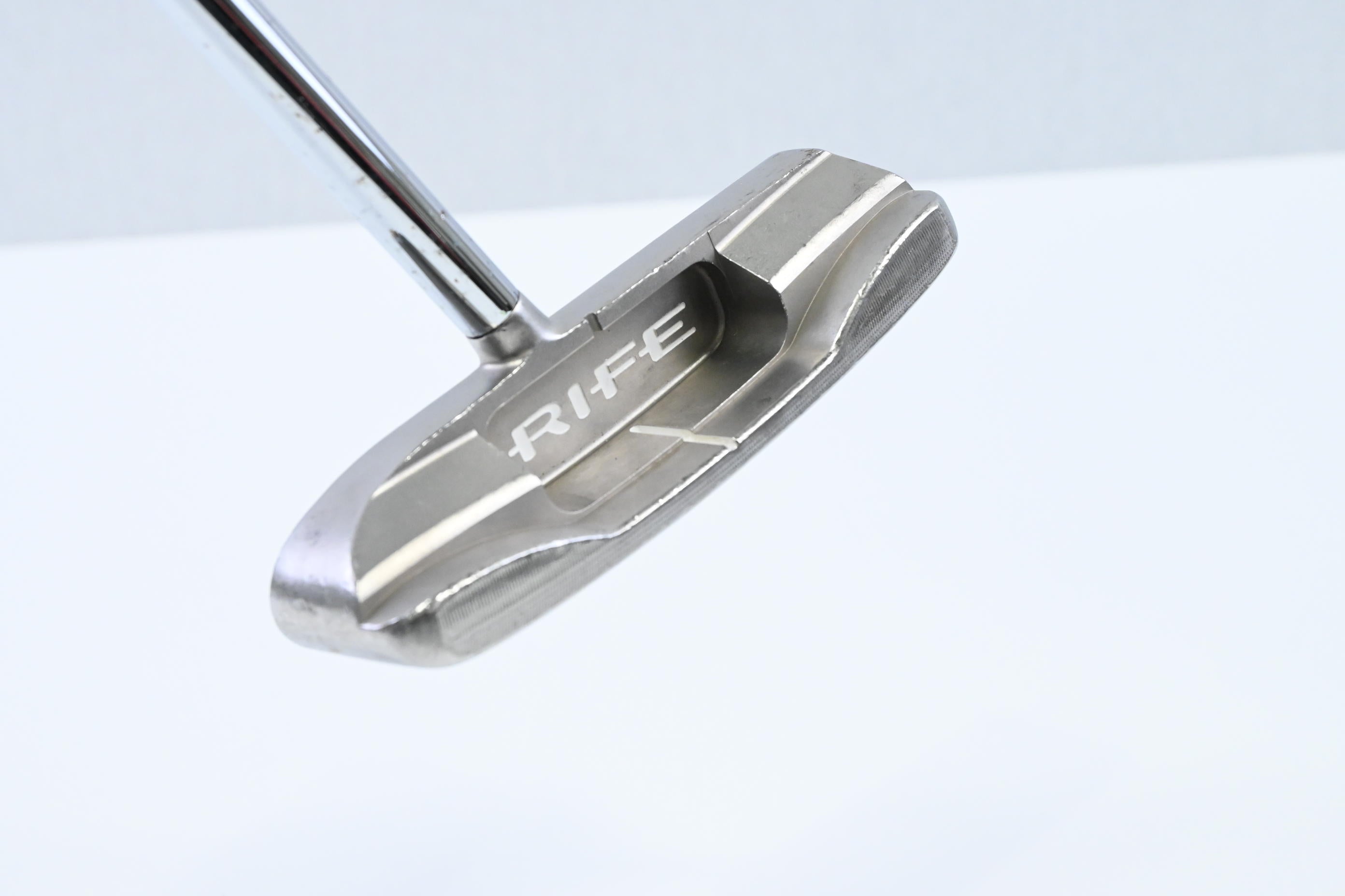 Rife Island Series Trinidad Putter / 34 Inch