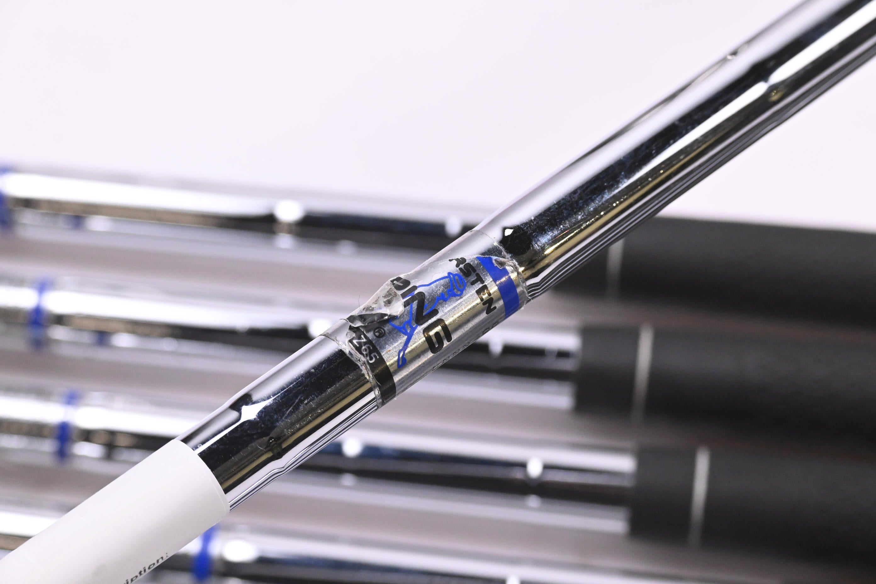 Ping i5 Irons / 2-9i / Orange Dot / Stiff Flex Ping Z-Z65 Shafts
