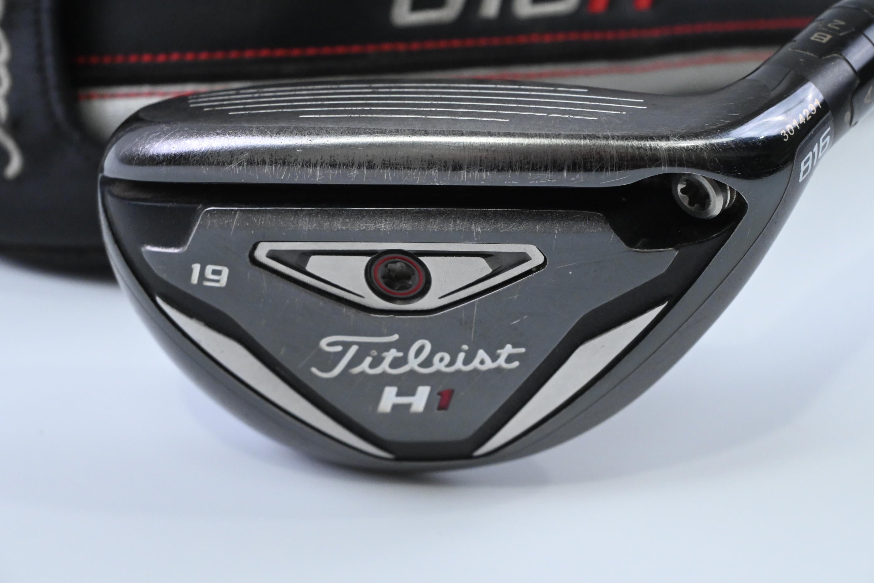 Titleist 816 H1 #3 Hybrid / 19 Degree / Stiff Flex Aldila Rogue 95 MSI 85 Shaft