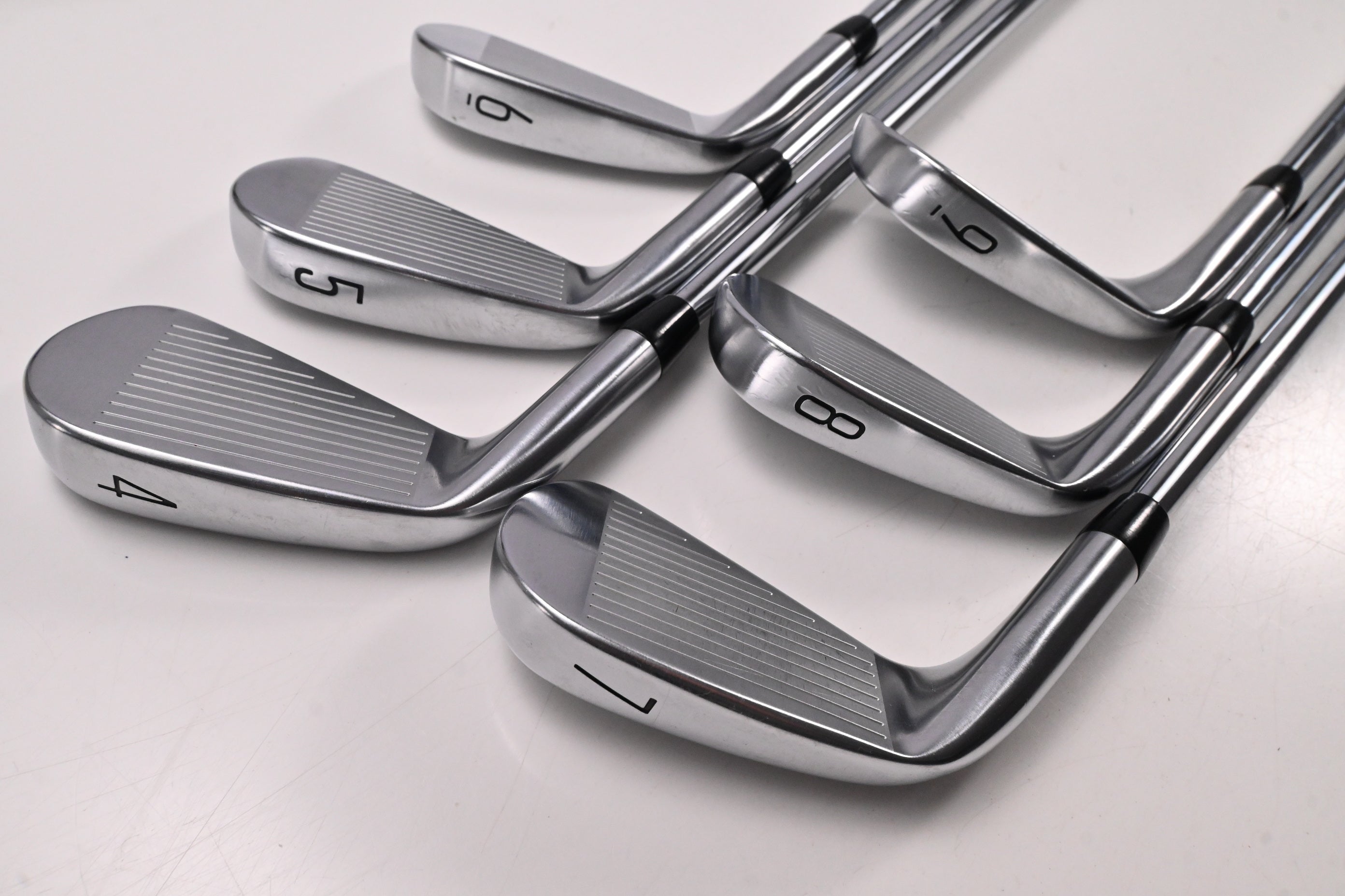 Titleist T100 2023 Irons / 4-9i / X-Flex Project X LZ 125 Shafts