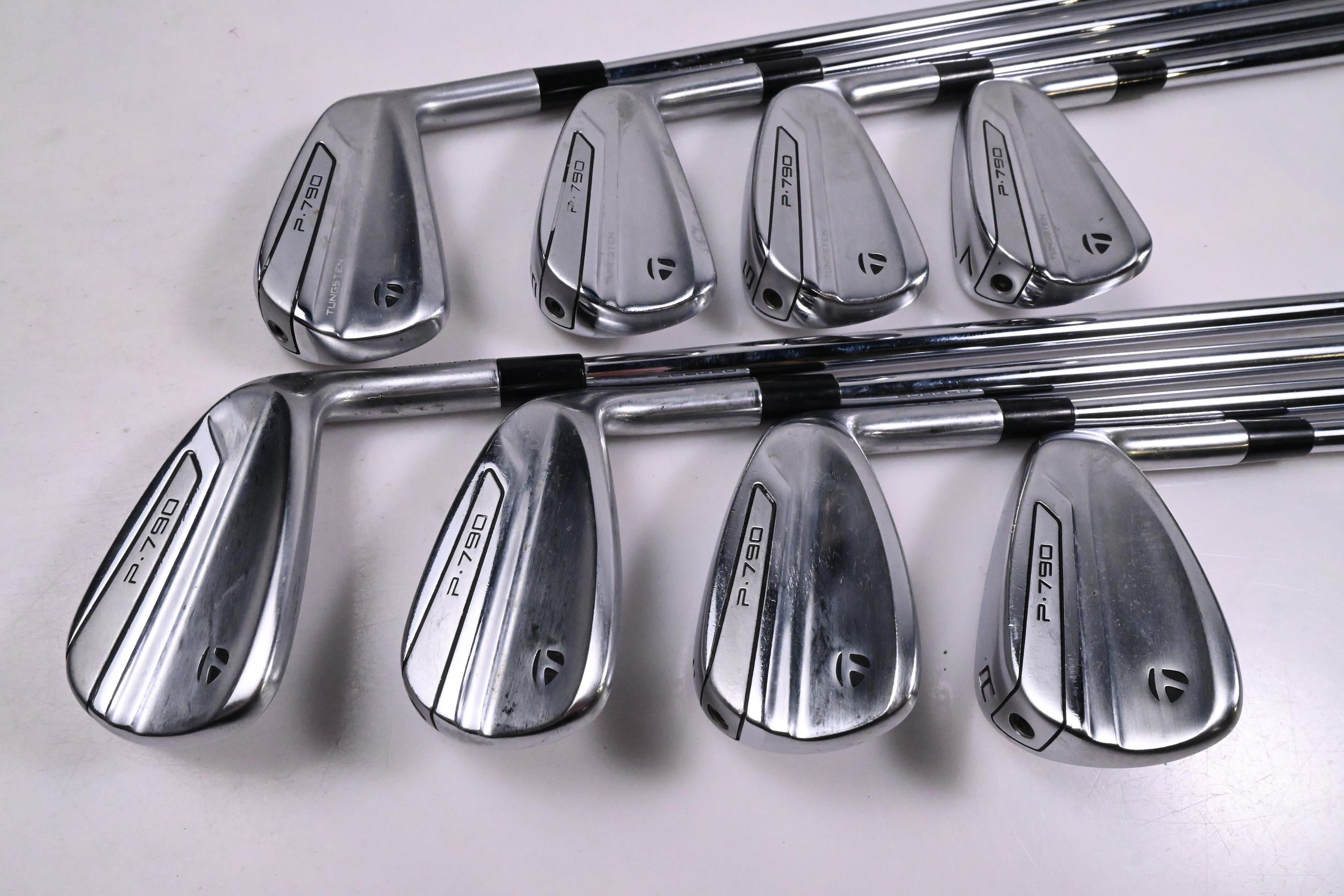 Taylormade P790 2019 Irons / 4-PW+GW / Regular Flex Dynamic Gold 105 R300