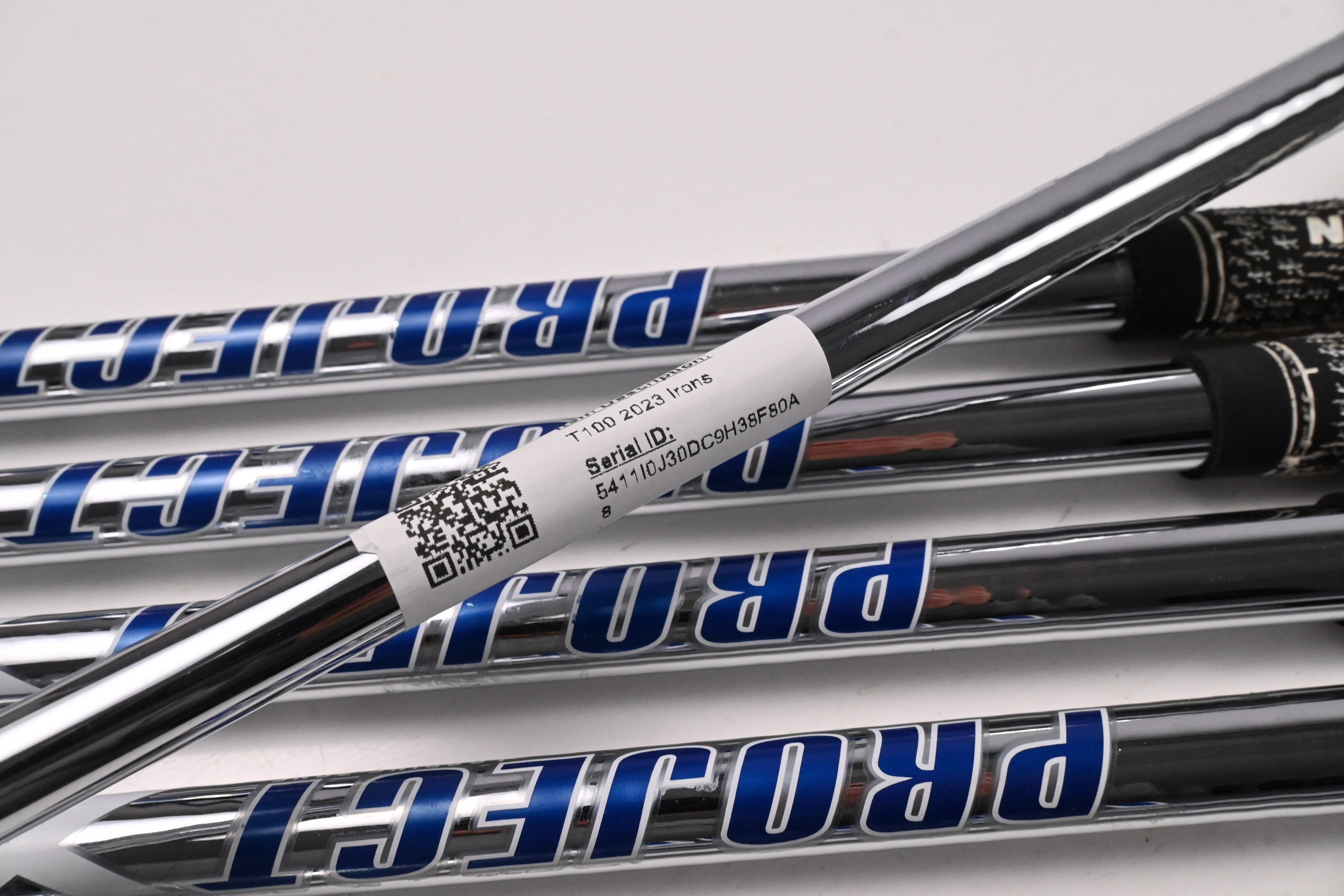 Titleist T100 2023 Irons / 4-9i / X-Flex Project X LZ 125 Shafts