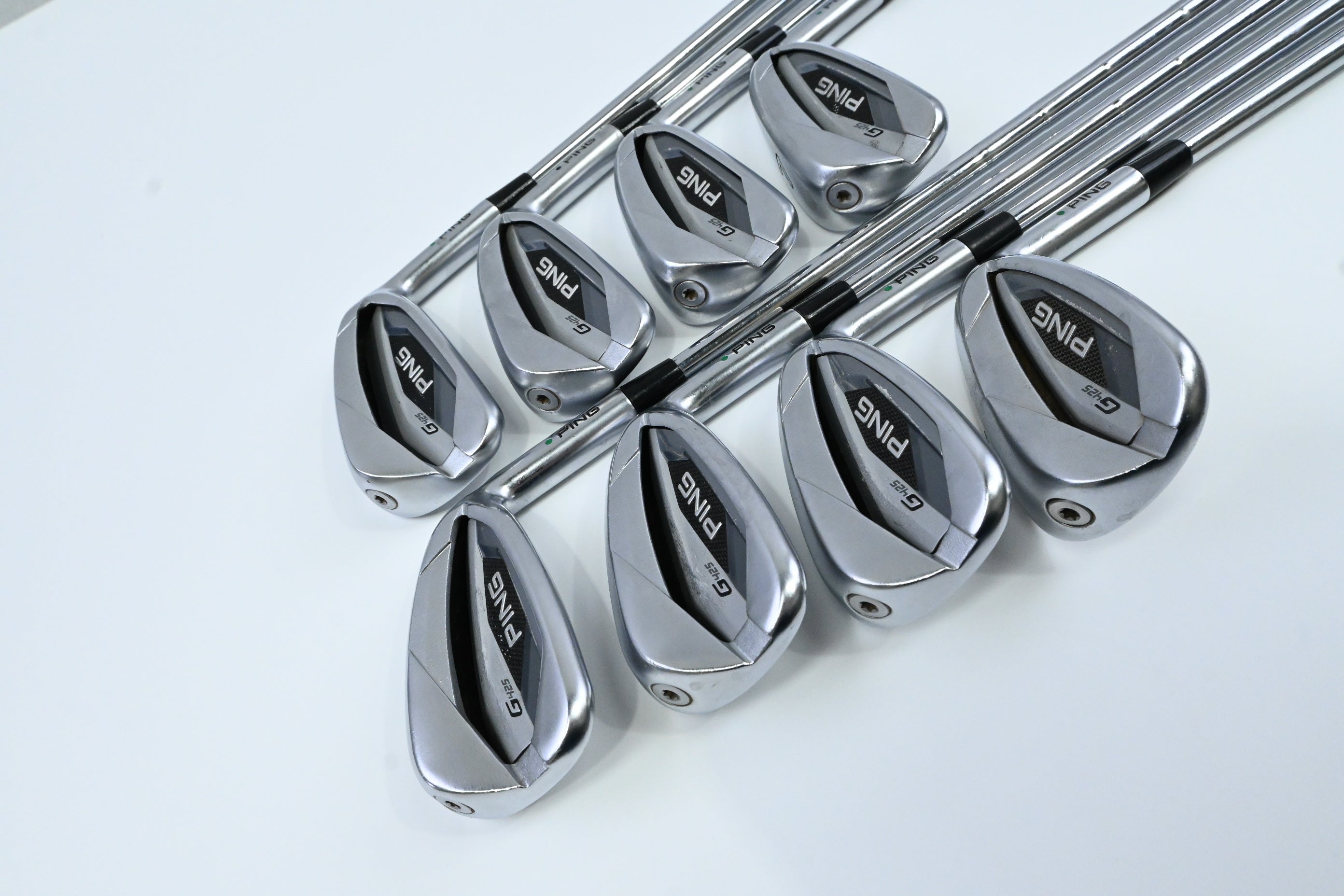 Ping G425 Irons / 4-PW+SW / Green Dot / Regular Flex KBS Tour 110 Shafts