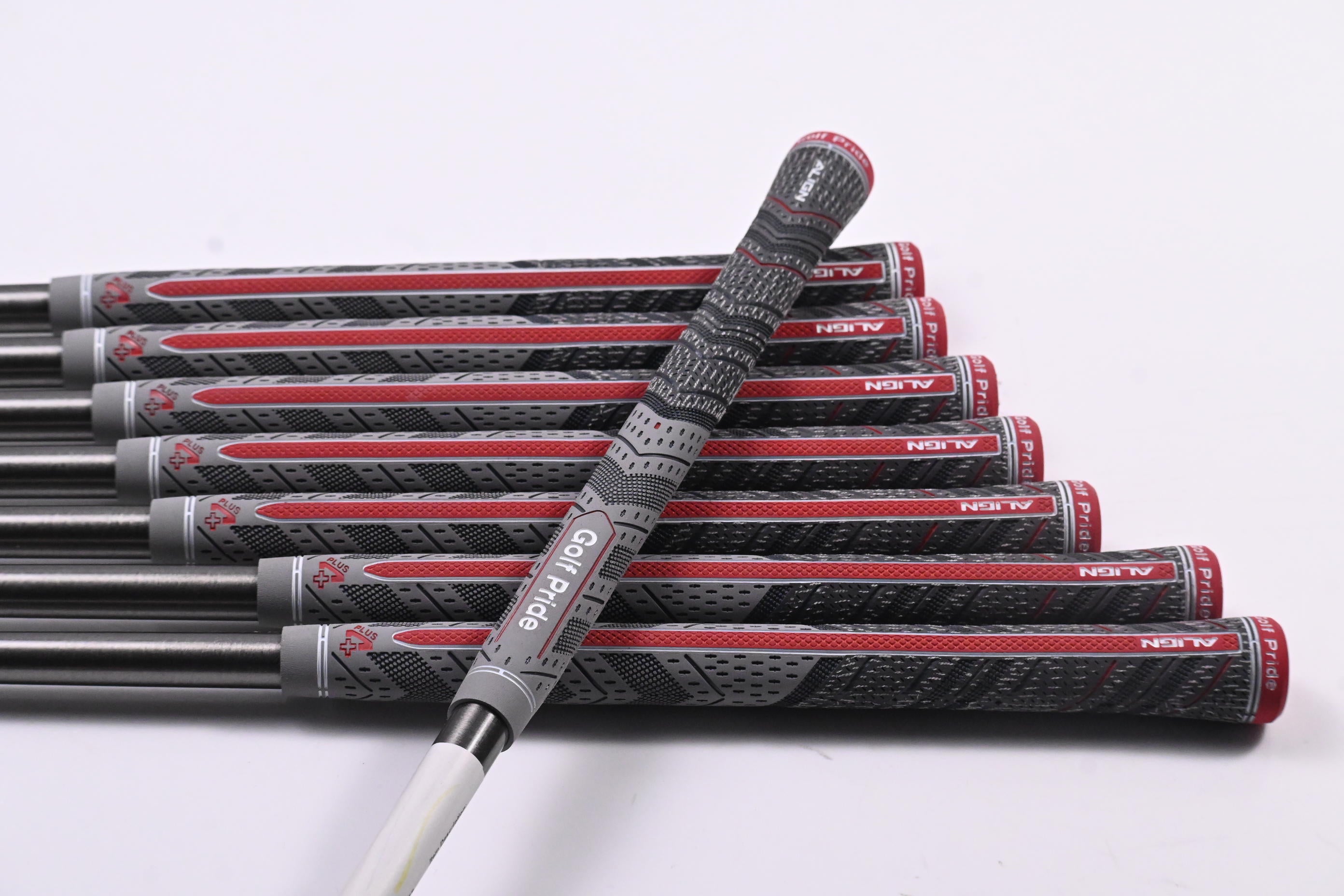 Mizuno Pro 225 Irons / 4-PW+GW / Stiff Flex AeroTech SteelFiber i80 cw Shafts