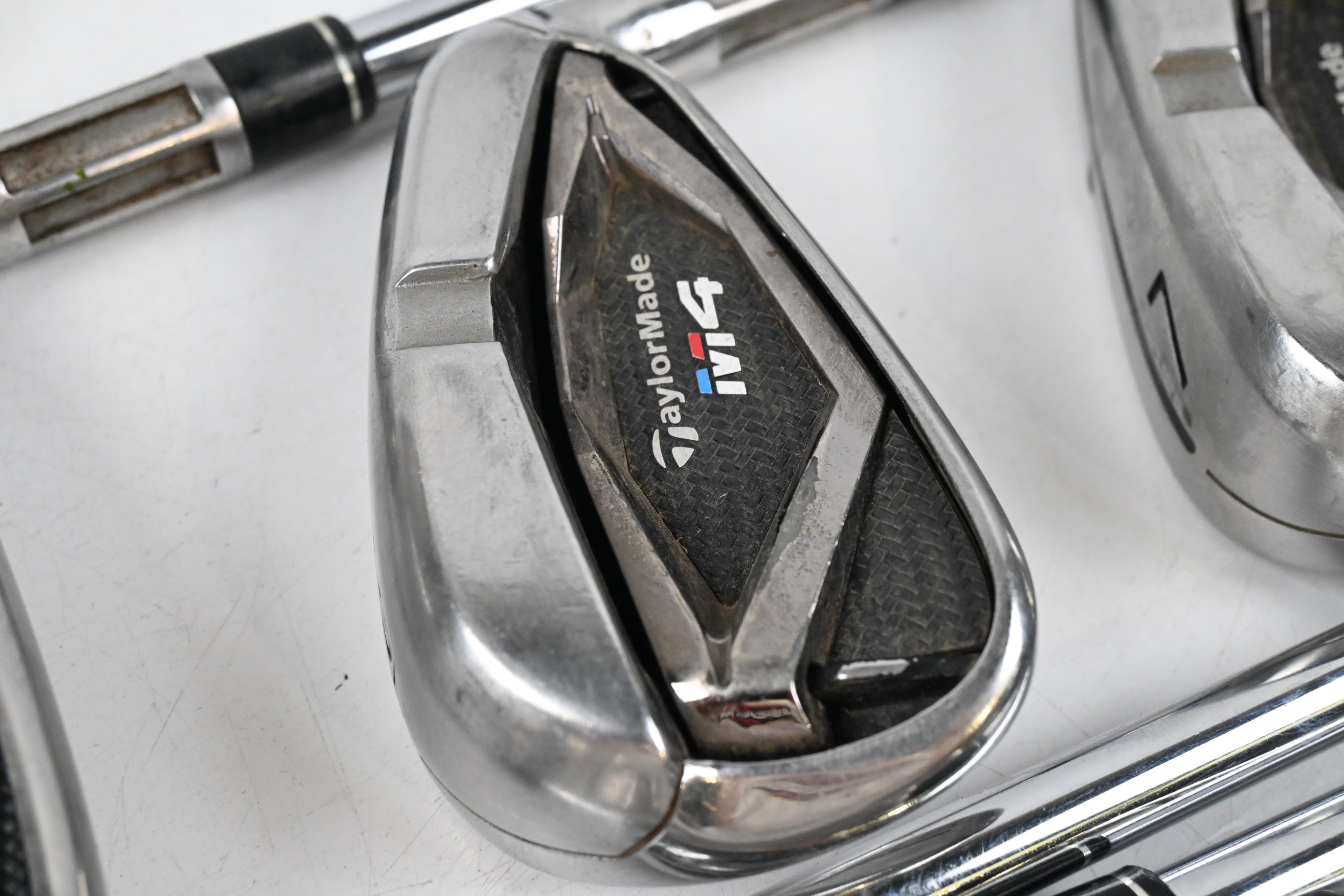Taylormade M4 Irons / 5-PW+SW  / Regular Flex KBS MAX 85 Shafts