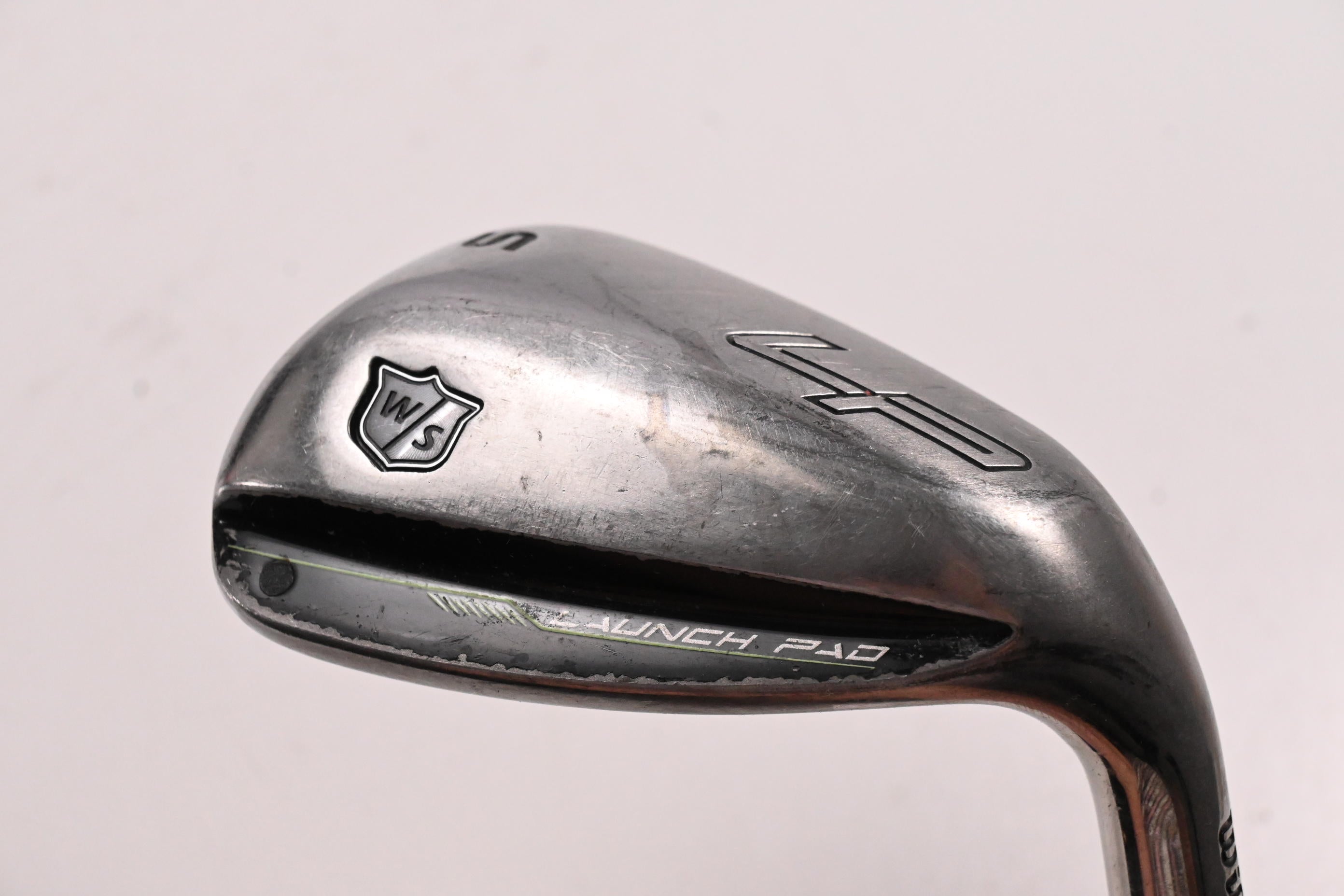 Wilson Launch Pad 2022 Sand Wedge / 55 Degree / Regular Flex Evenflow 65 Shaft