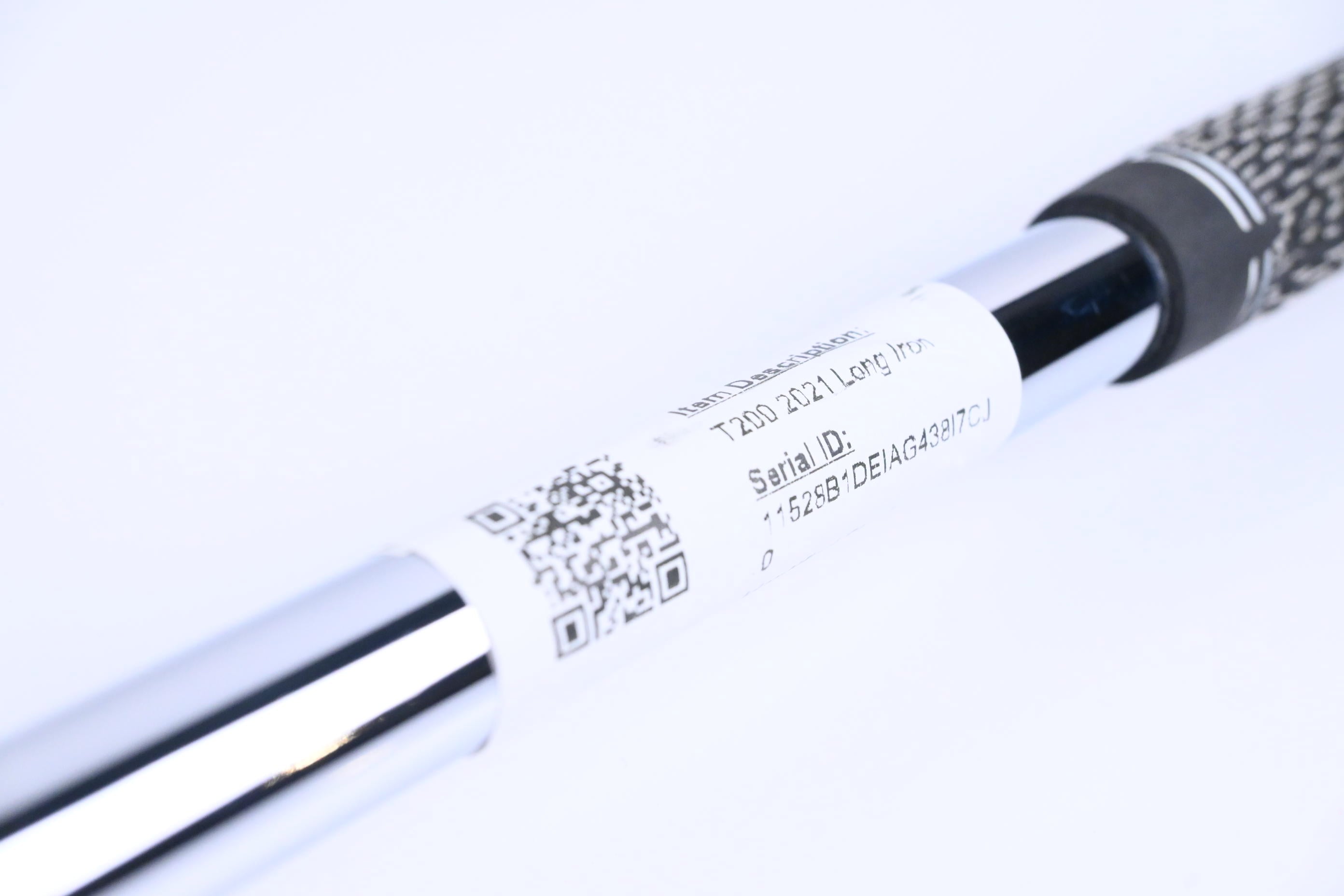 Titleist T200 2021 #4 Iron / 23 Degree / Stiff Flex AMT S300 Tour White Shaft