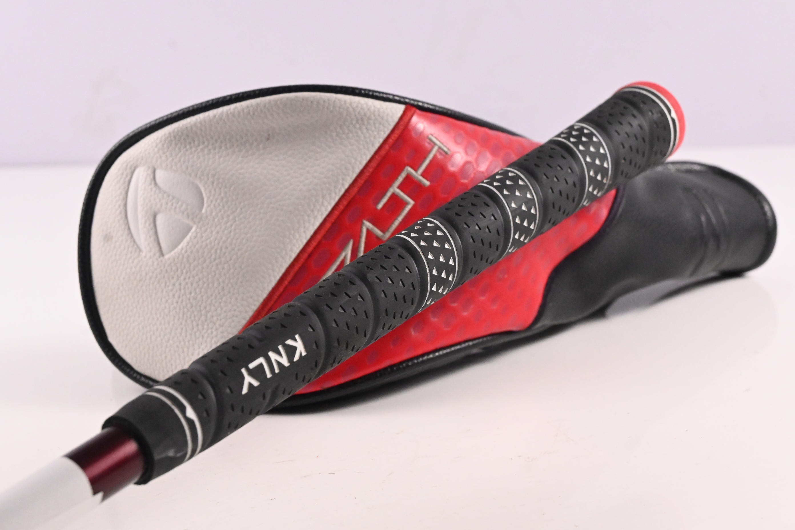 Taylormade Stealth 2 HD #3 Wood / 16 Degree / Regular Flex Speeder NX 50 Shaft