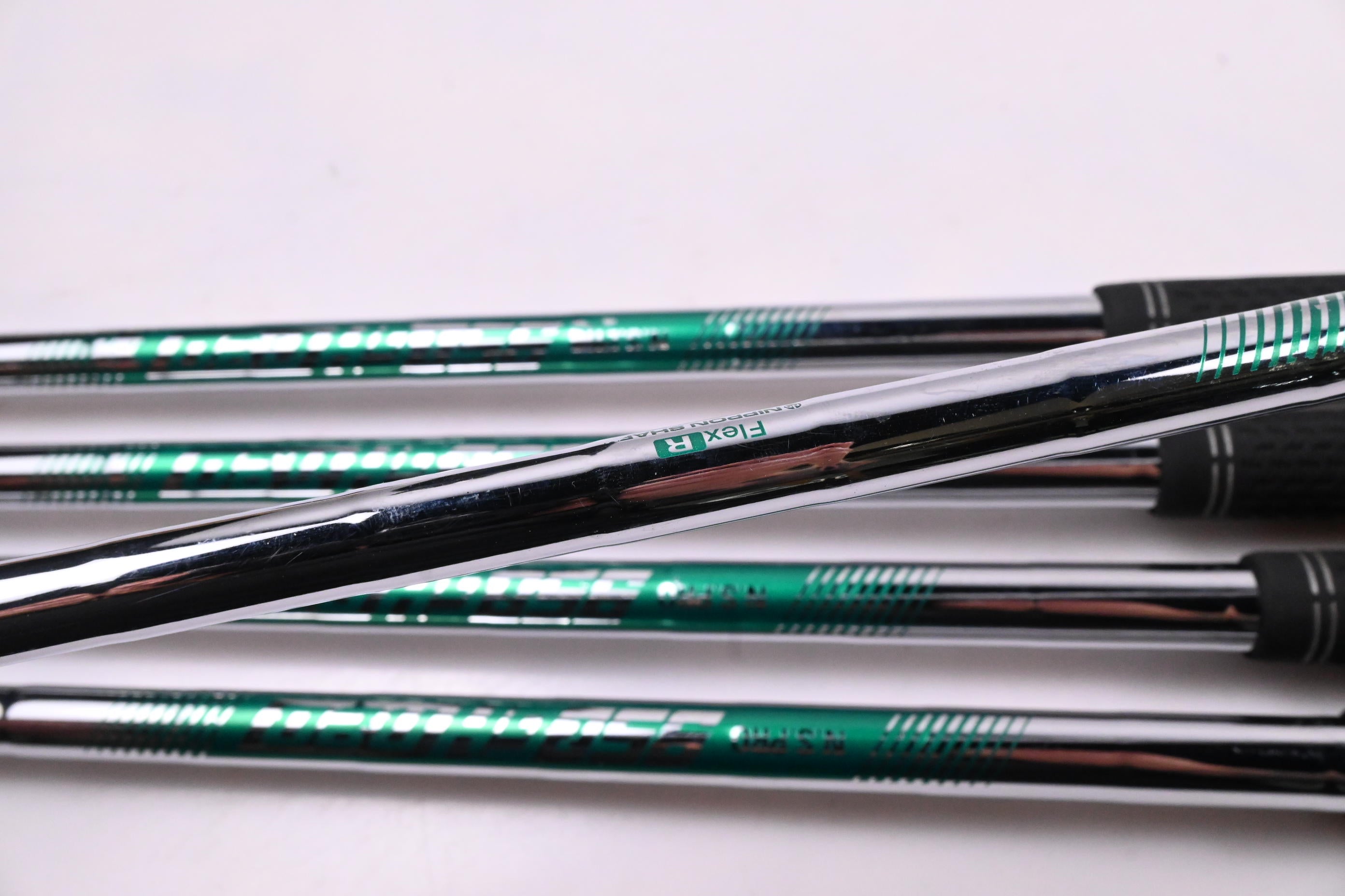 Taylormade P770 2023 Irons / 6-PW / Regular Flex N.S.PRO 950GH NEO Shafts