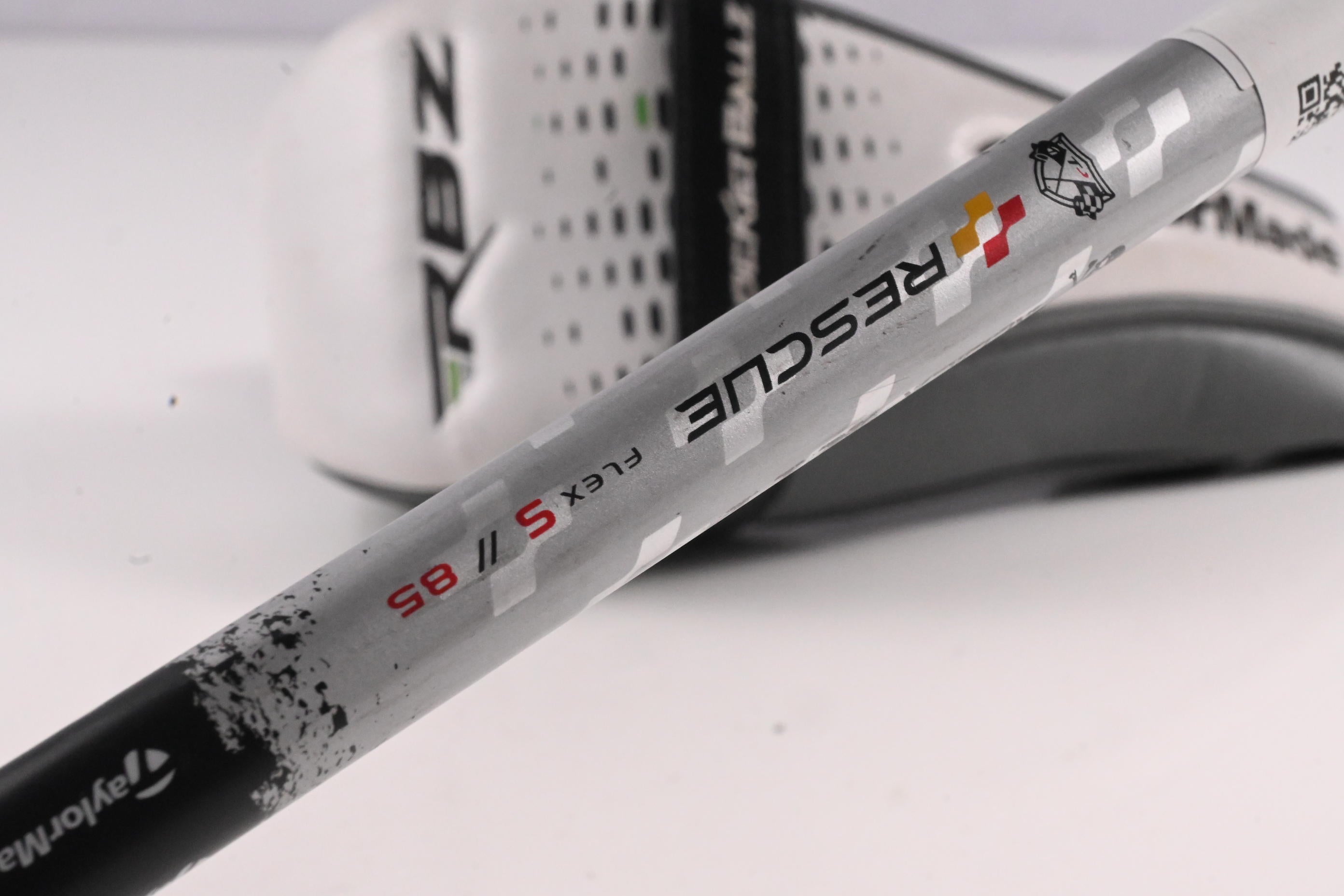 Taylormade RBZ Tour #2 Hybrid / 16.5 Degree / Stiff Flex Aldila RIP 85 Shaft