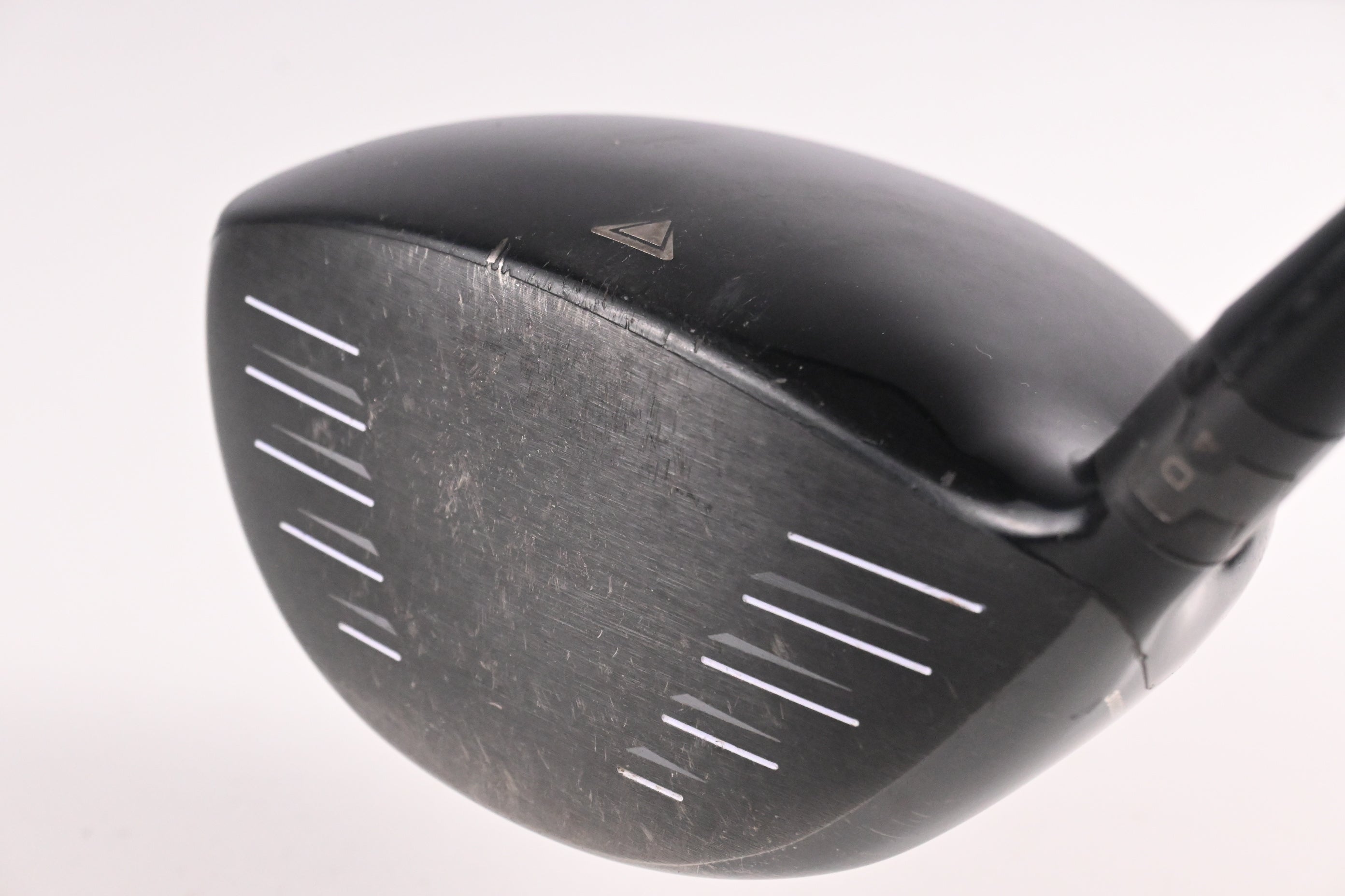 Titleist 915 D2 Driver / 10.5 Degree / Regular Flex Diamana M+ Red 50 Shaft