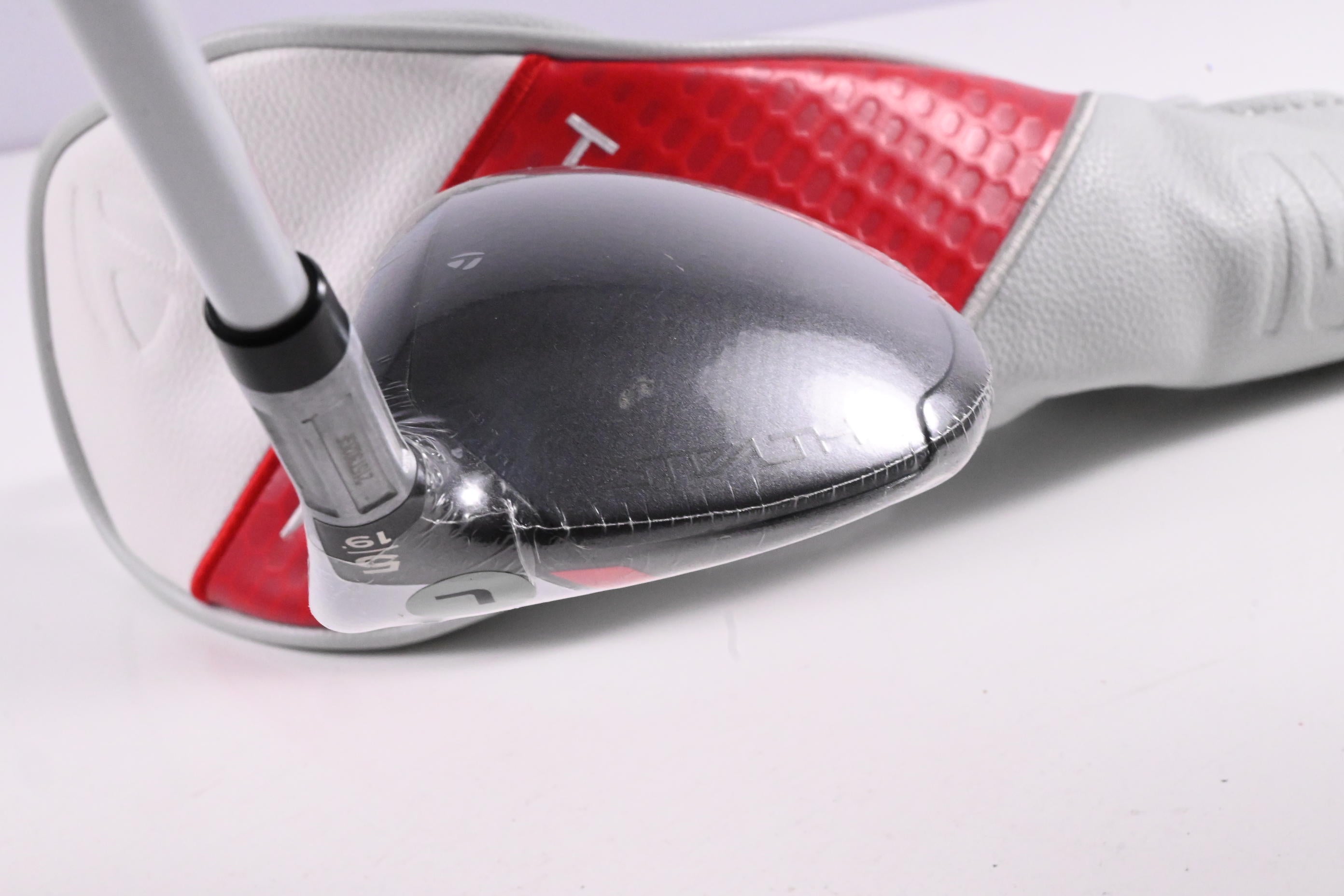 Ladies Taylormade Stealth #5 Wood / 19 Degree / Ladies Flex Aldila Ascent 45