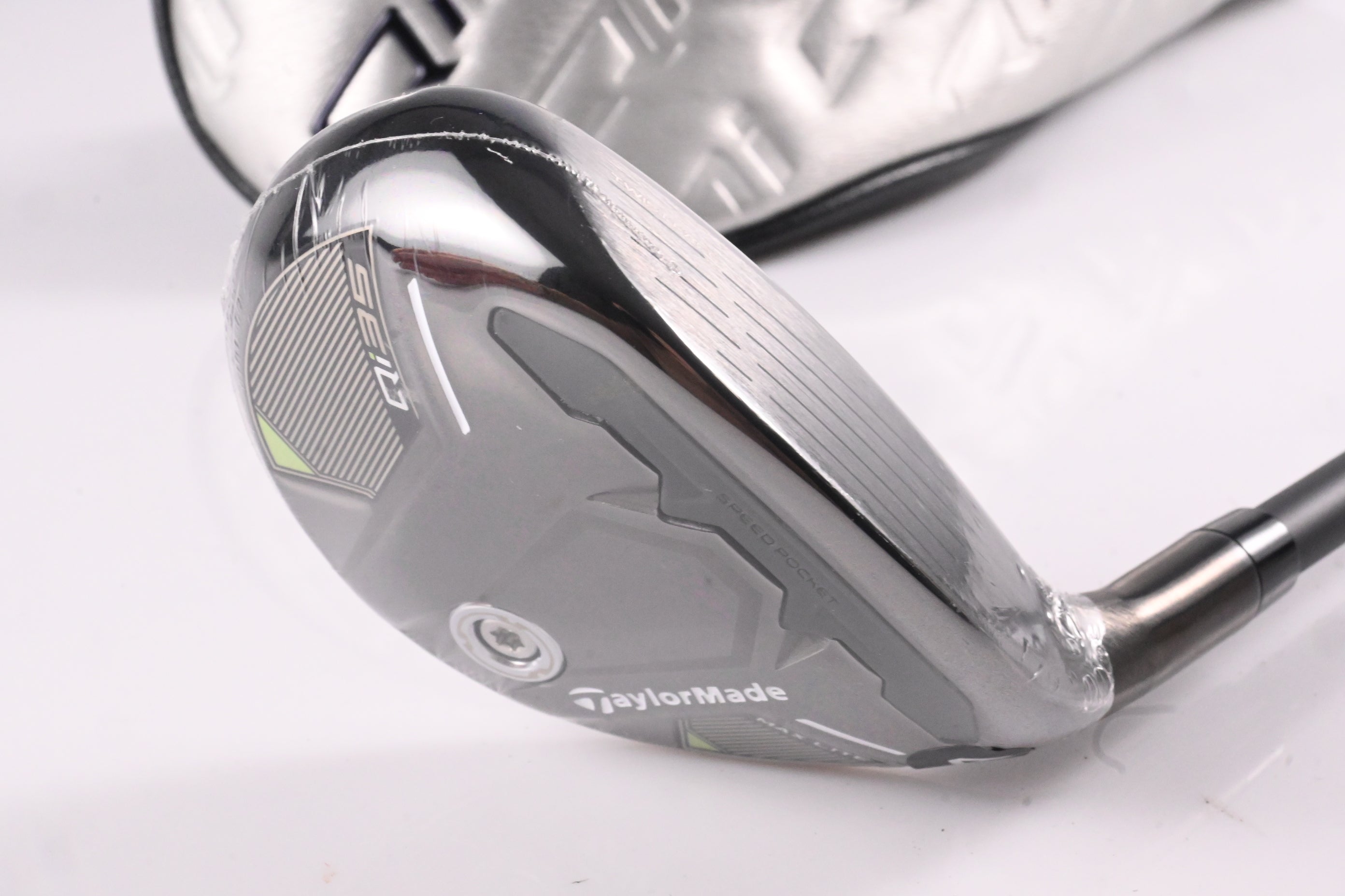 Taylormade Qi35 Max Lite #5 Hybrid / 27 Degree / Senior Flex Vanquish 5 Shaft