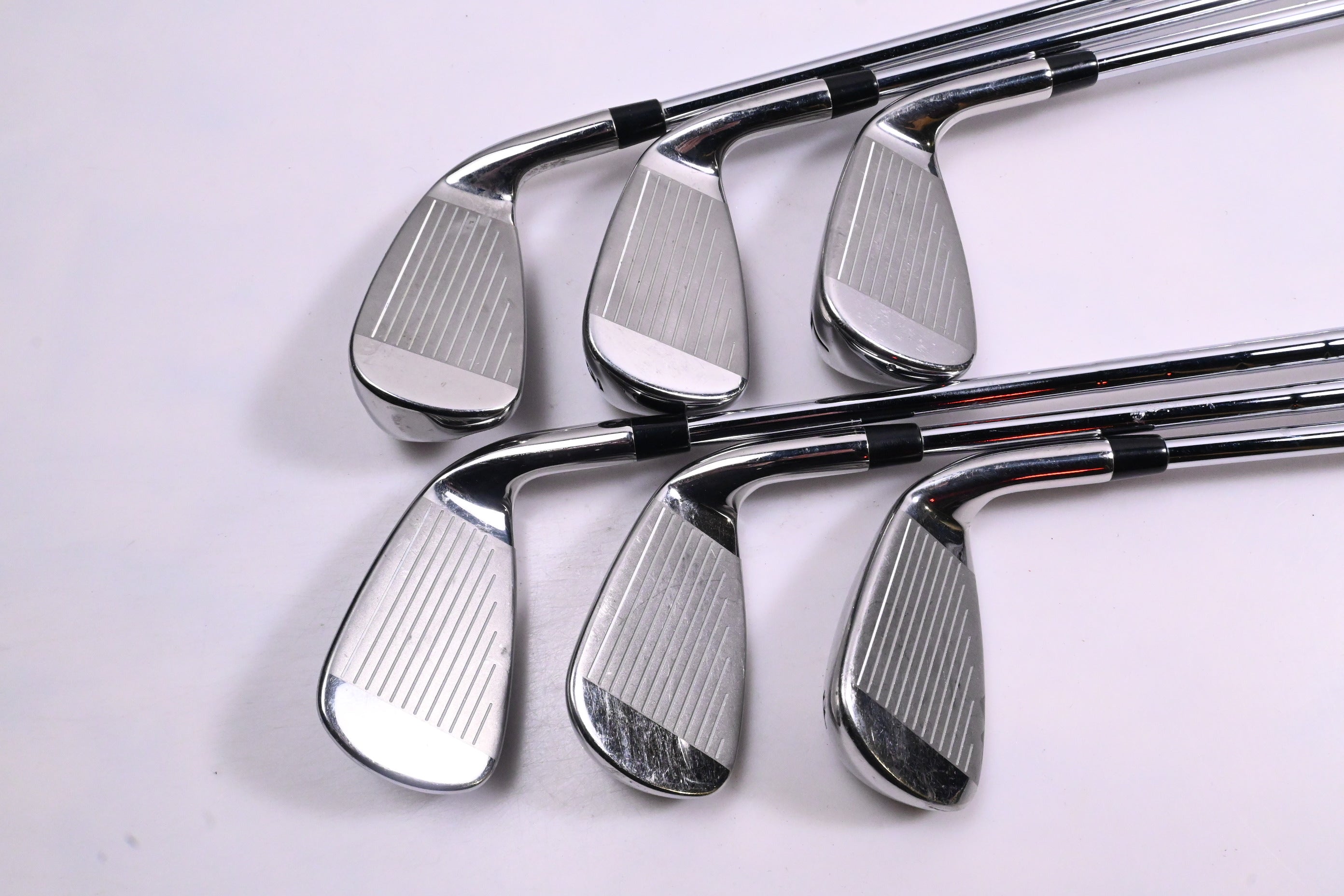 Left Hand Wilson Launch Pad 2022 Irons / 5-PW / Regular Flex KBS Tour 105