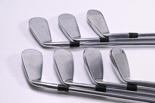 Titleist AP2 (2008) Irons / 4-PW / Regular Flex Project X Shafts
