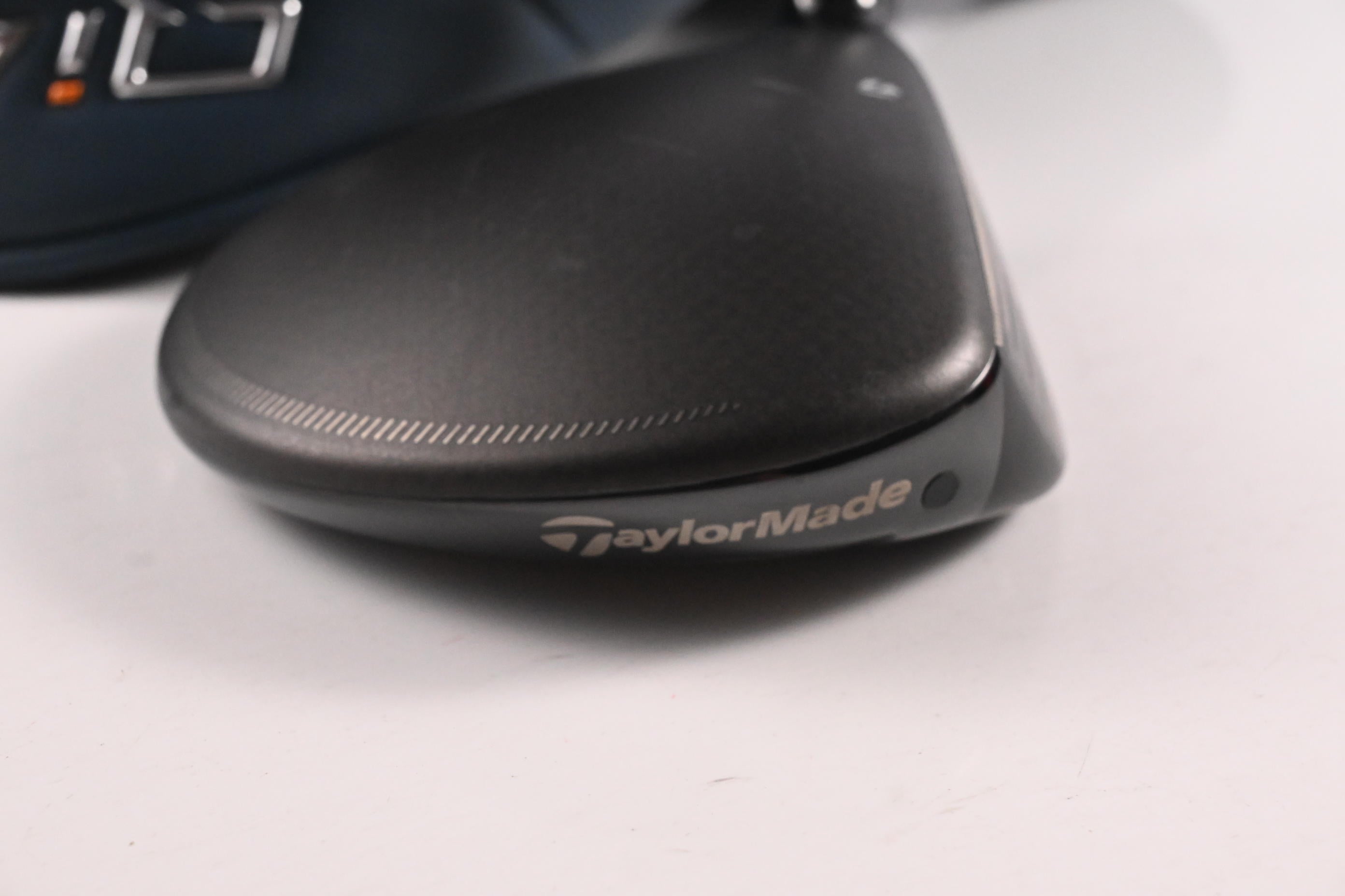Taylormade Qi4D Max Lite #7 Wood / 21 Degree / Senior Flex Reax 45 Shaft