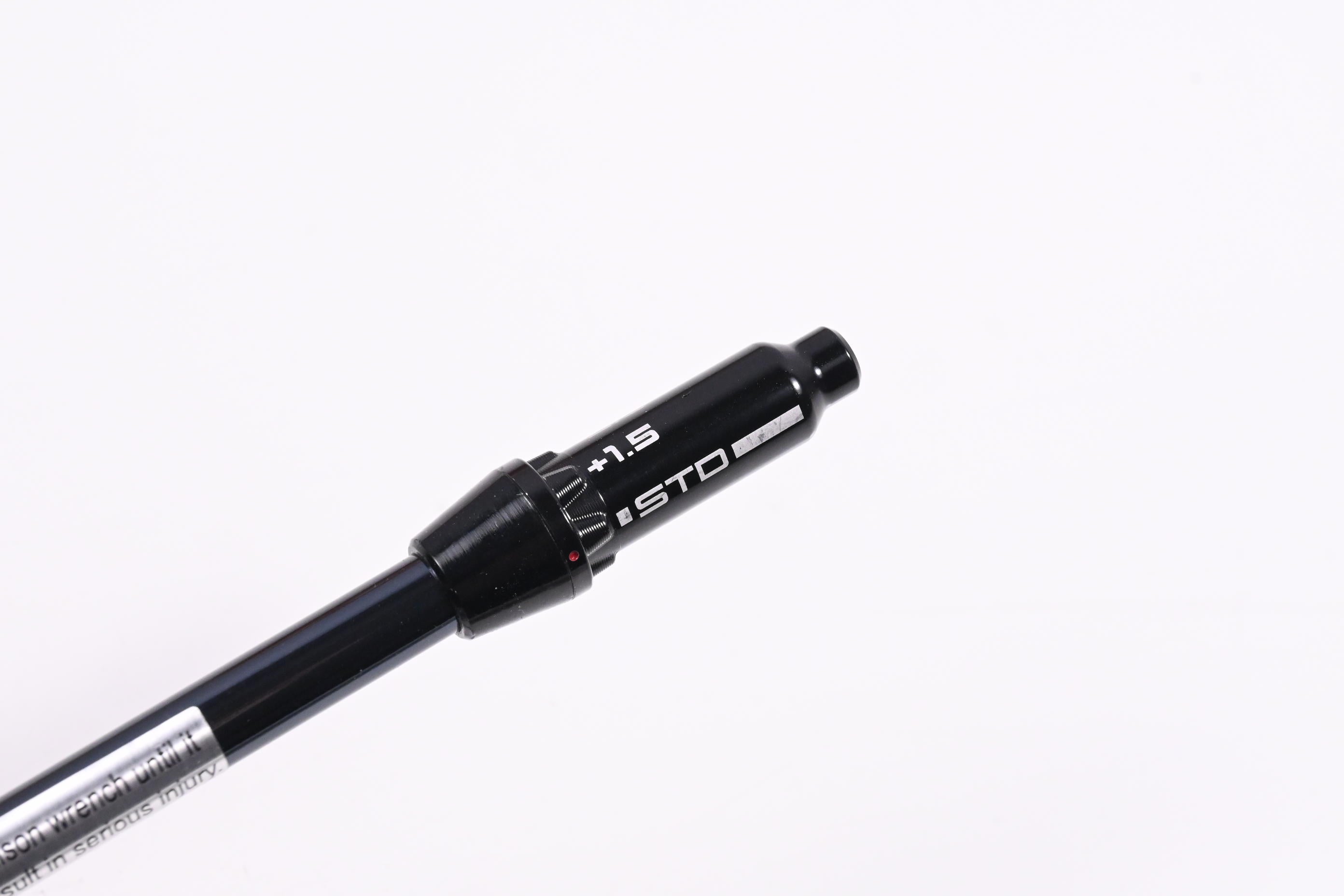 UST Mamiya LIN-Q M40X Red 5 Driver Shaft / Stiff Flex / Wilson