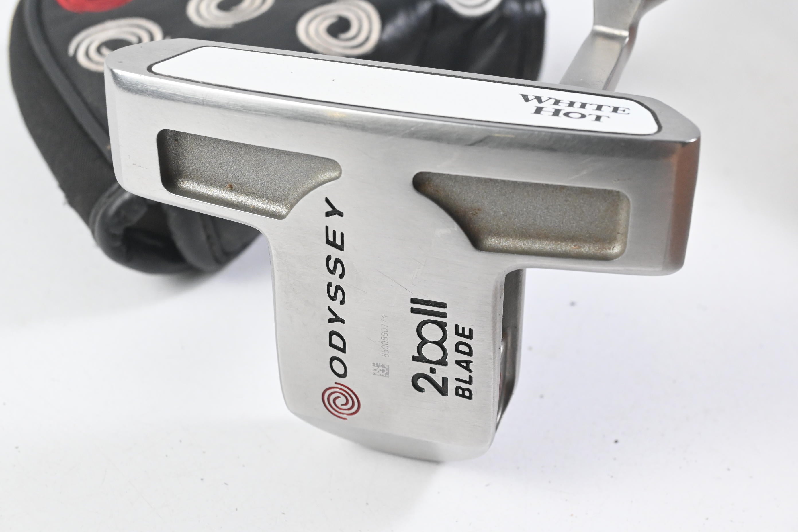 Odyssey White Hot 2-Ball Blade Putter / 33 Inch