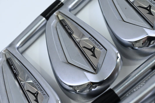 Mizuno JPX 921 Forged Irons / 4-PW / Regular Flex Project X IO 105 Shafts