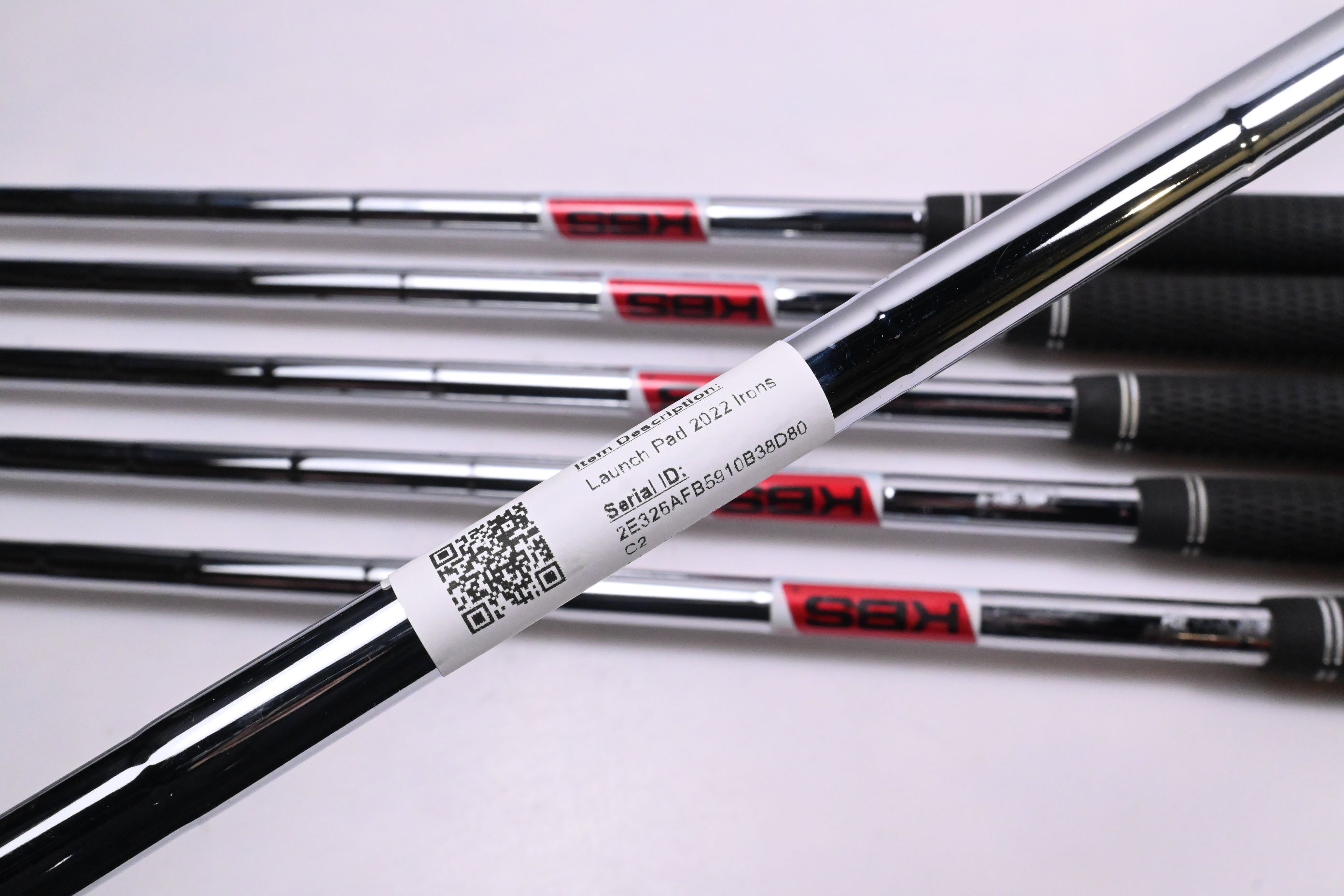 Left Hand Wilson Launch Pad 2022 Irons / 5-PW / Regular Flex KBS Tour 105