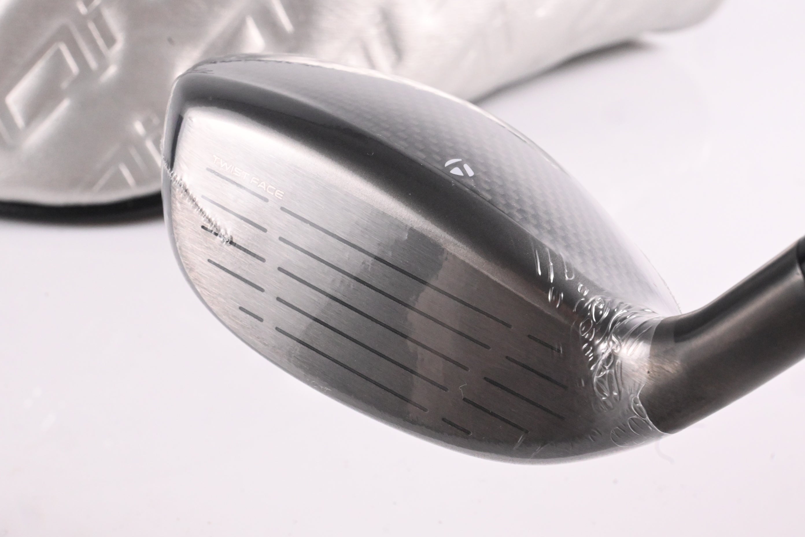 Taylormade Qi35 Max Lite #5 Hybrid / 27 Degree / Senior Flex Vanquish 5 Shaft