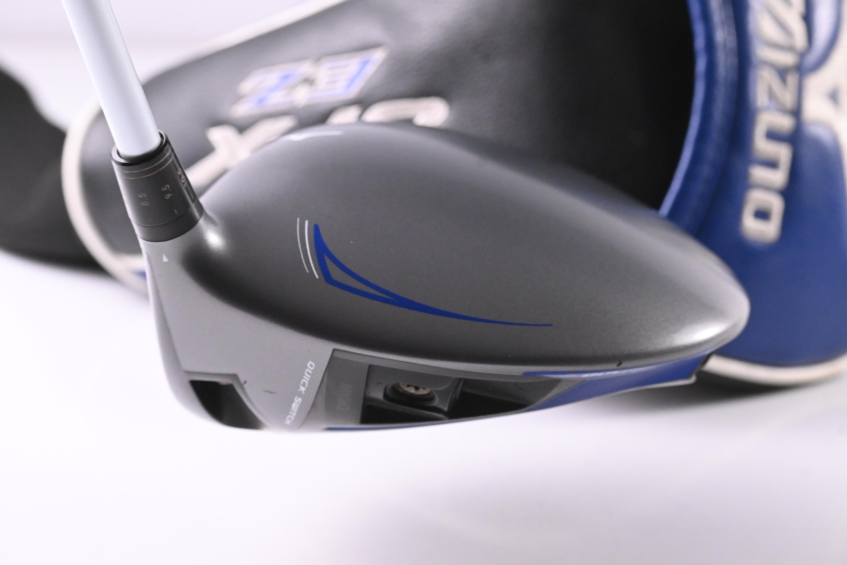 Mizuno JPX EZ 2016 Driver / 8.5-12.5 Degree / Regular Flex Fujikura Orochi CB 55