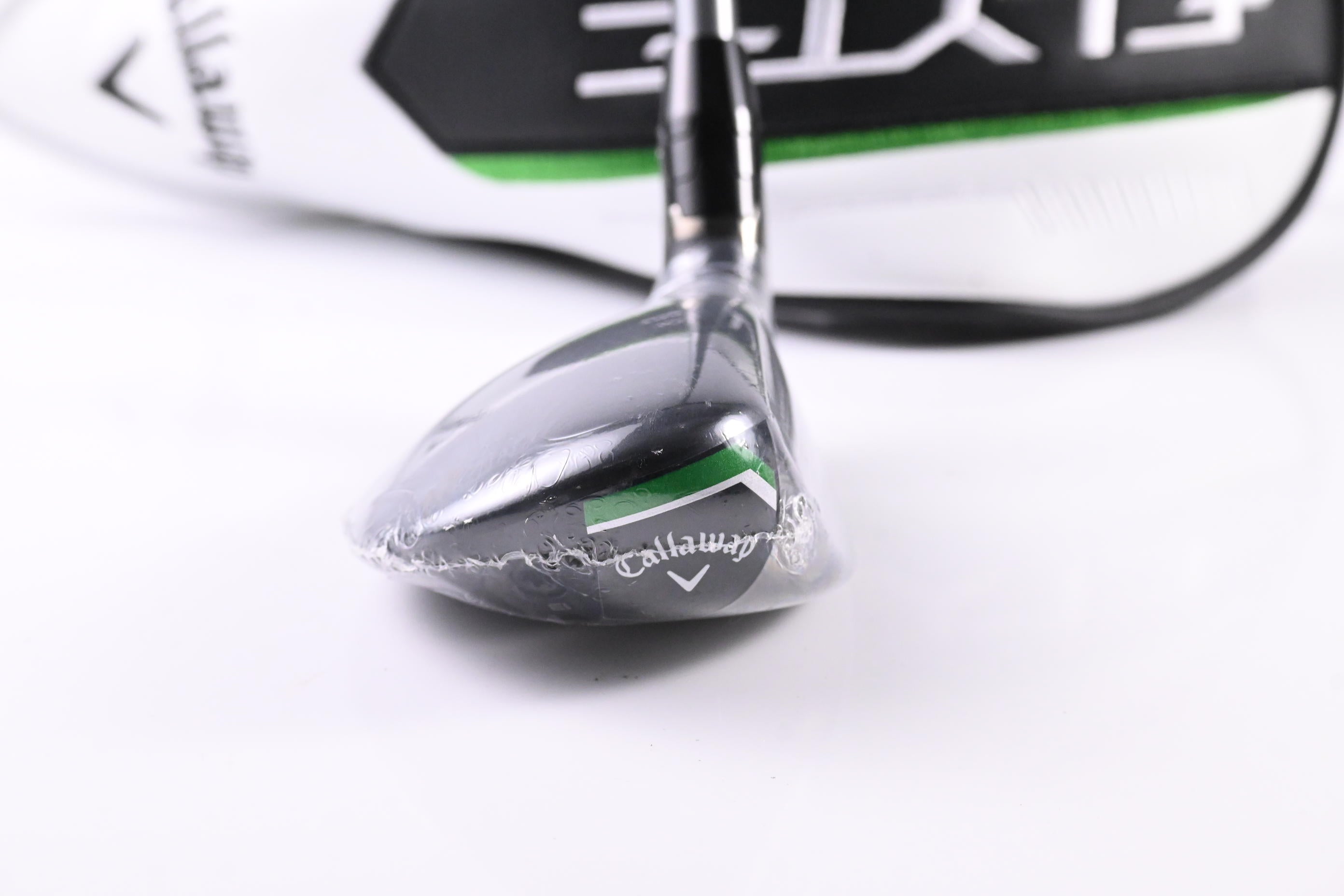 Callaway Elyte X #4 Hybrid / 21 Degree / Regular Flex Denali Charcoal 60 Shaft