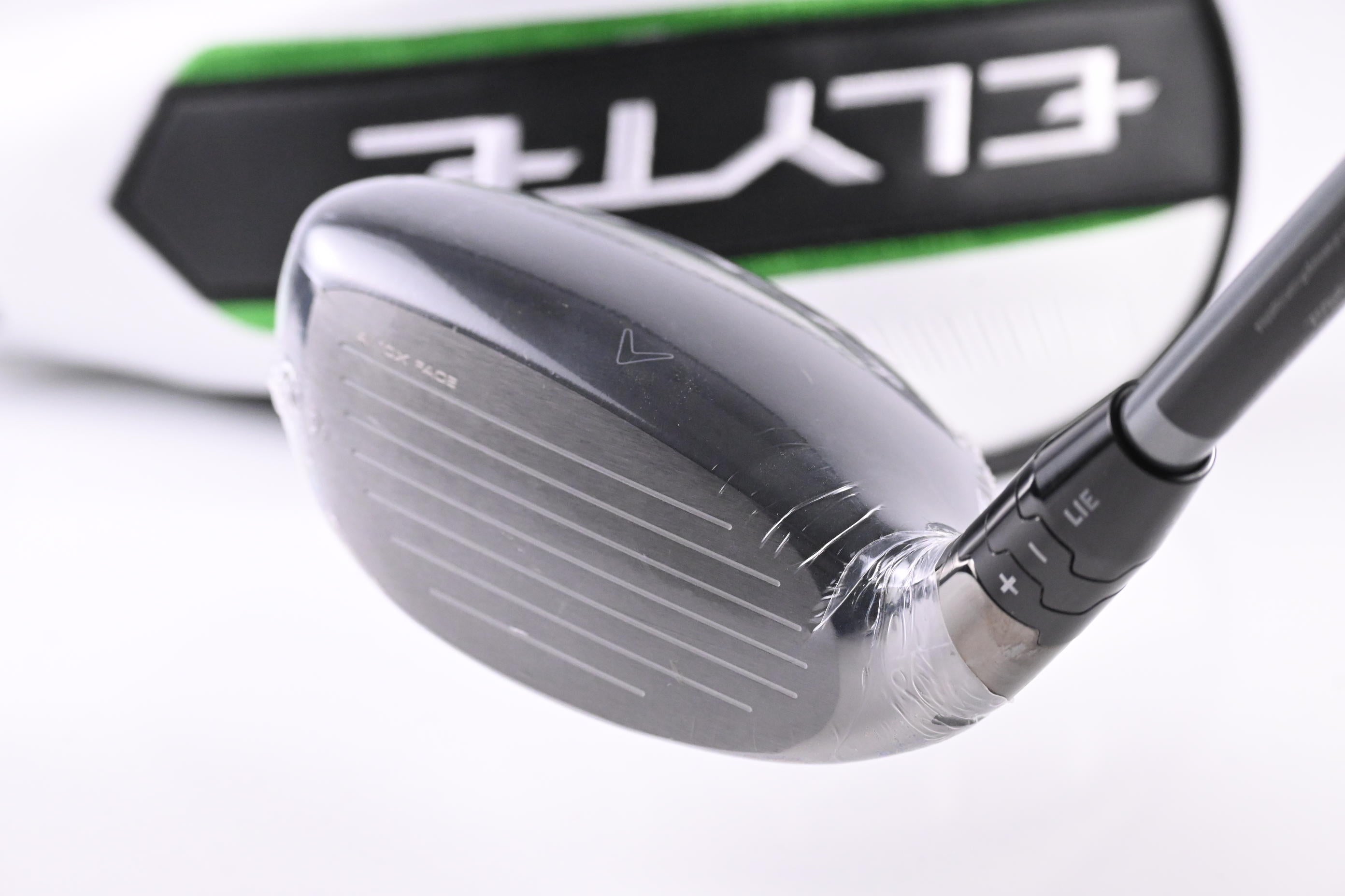 Callaway Elyte X #4 Hybrid / 21 Degree / Regular Flex Denali Charcoal 60 Shaft