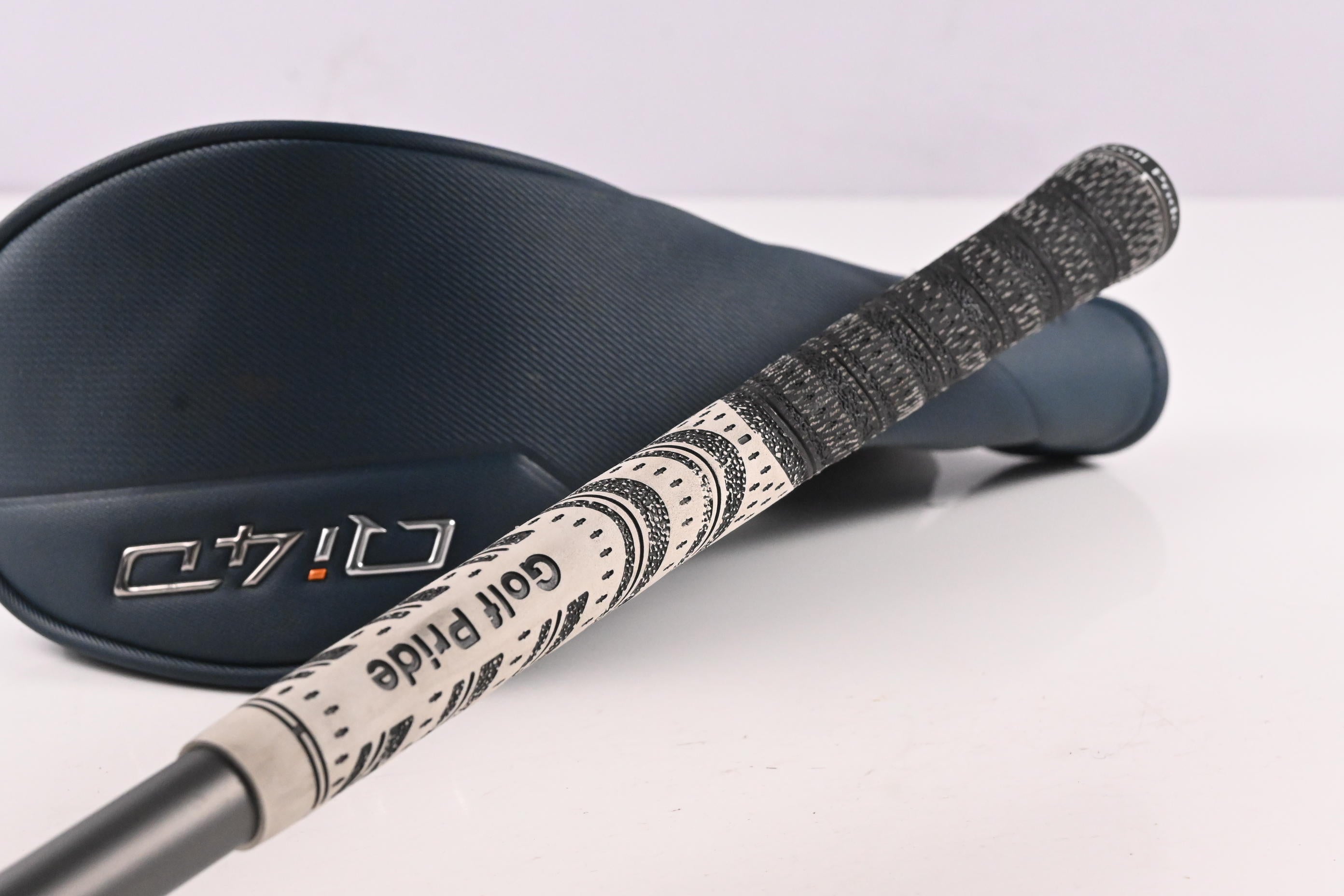 Taylormade Qi4D Max Lite #7 Wood / 21 Degree / Senior Flex Reax 45 Shaft
