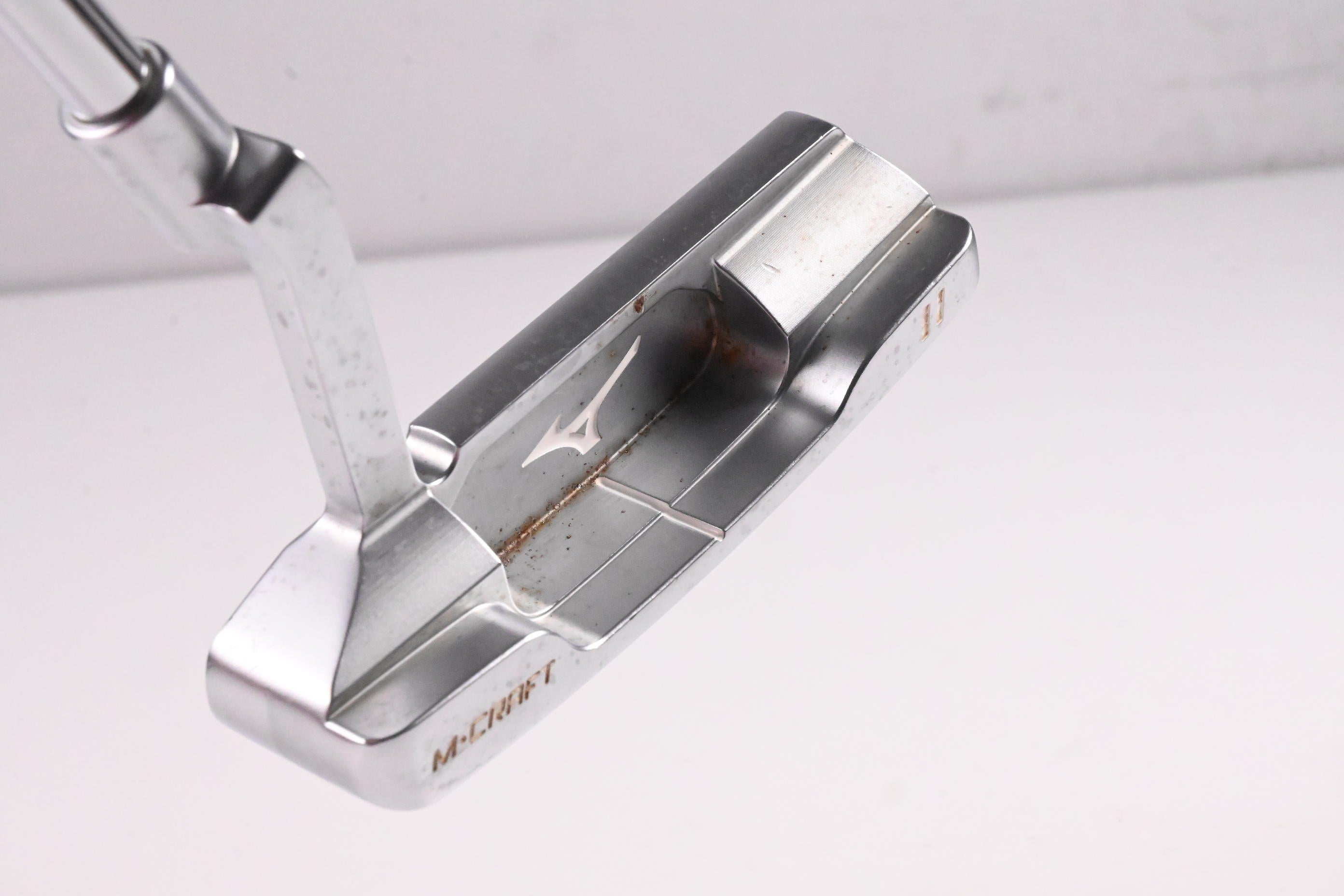 Mizuno M-Craft White Satin Putter / 34 Inch