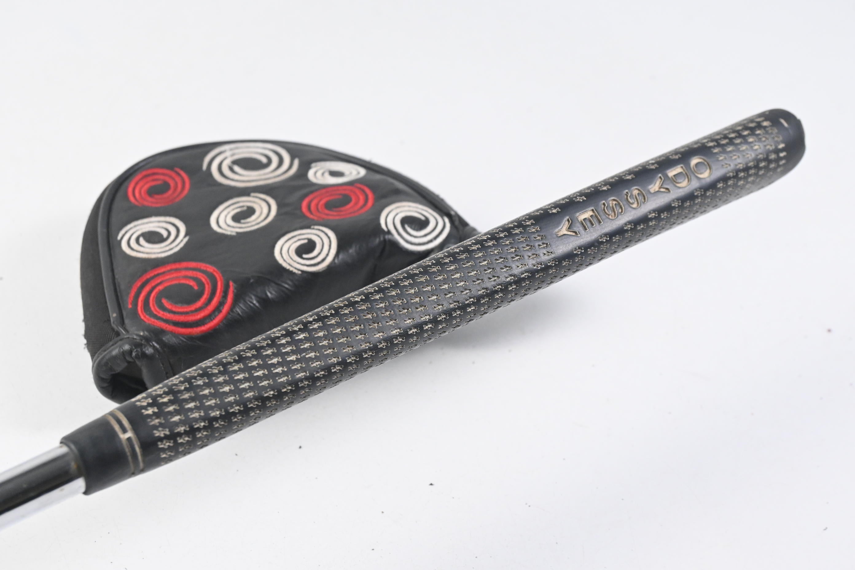 Odyssey White Hot 2-Ball Blade Putter / 33 Inch